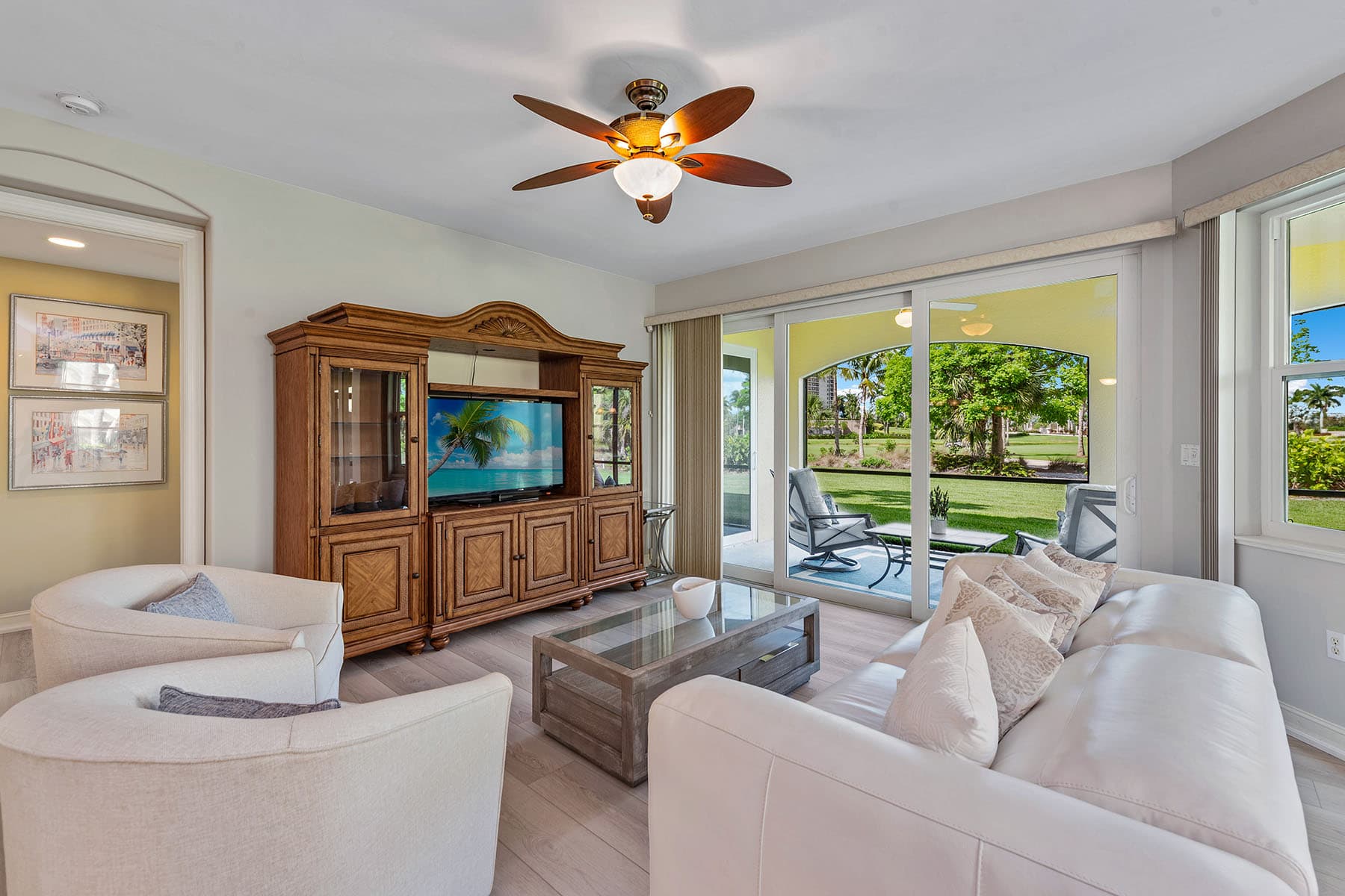 1263 Rialto Way  - Photo 2