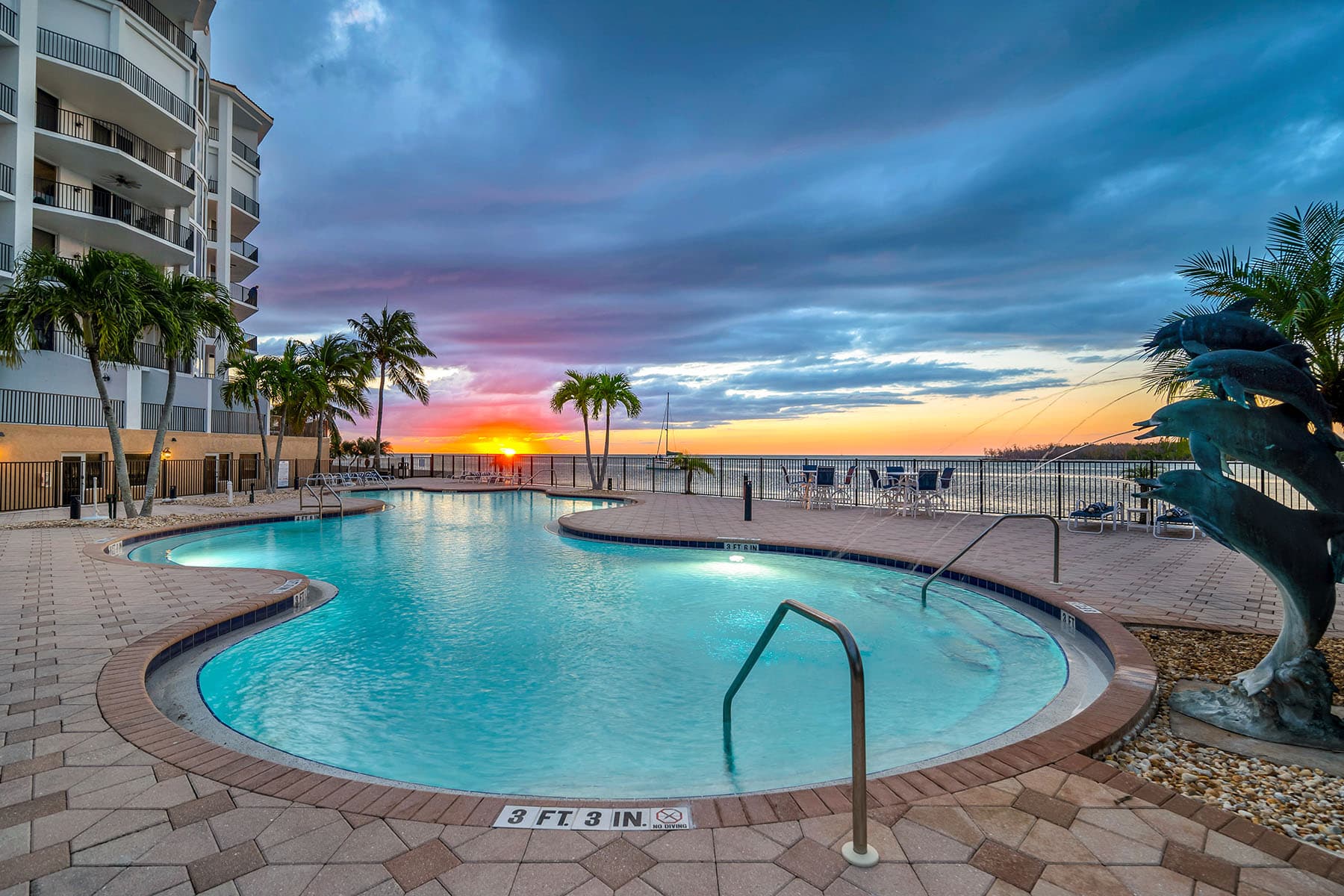 700 La Peninsula Boulevard  - Photo 3