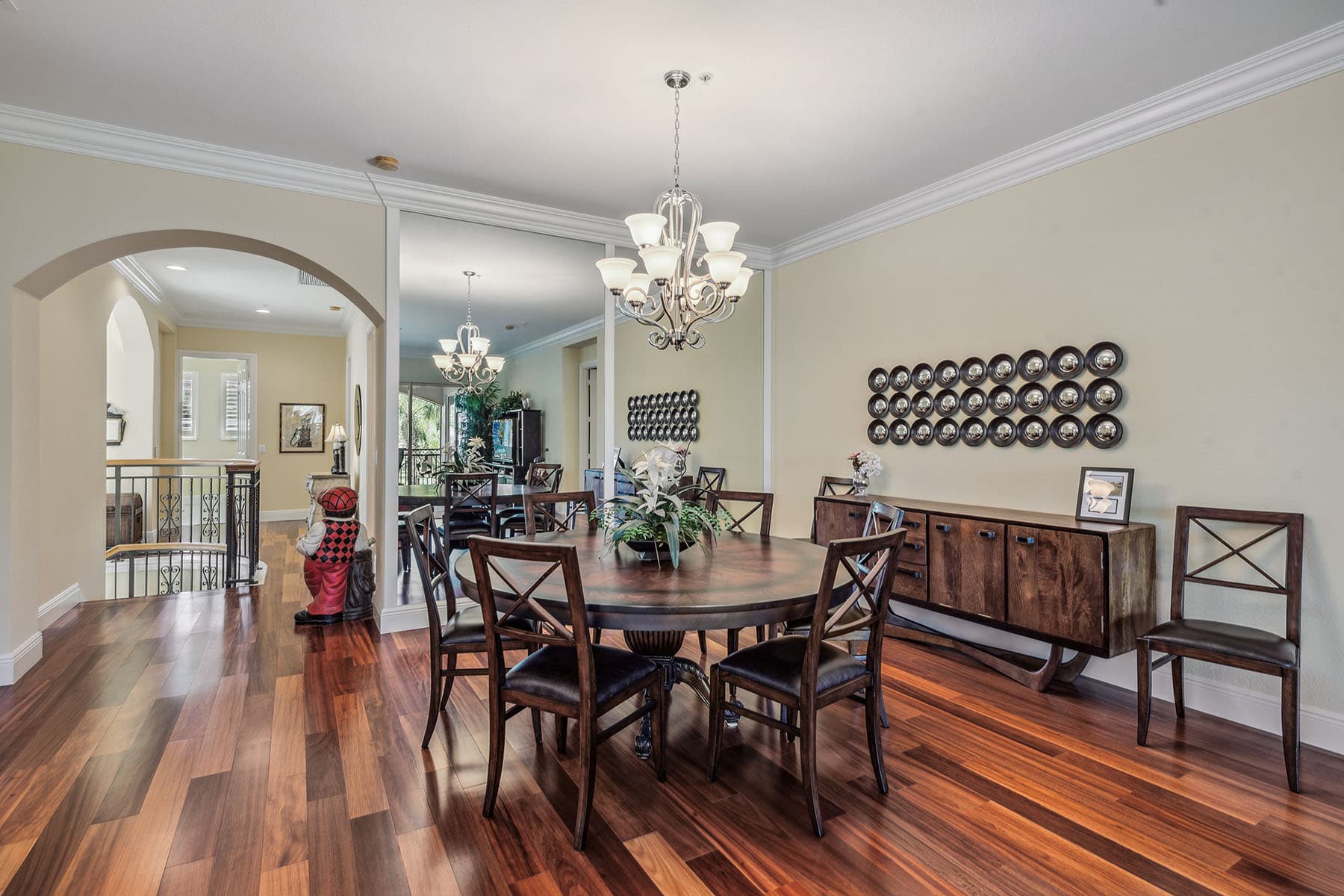 3189 Aviamar Circle  - Photo 2