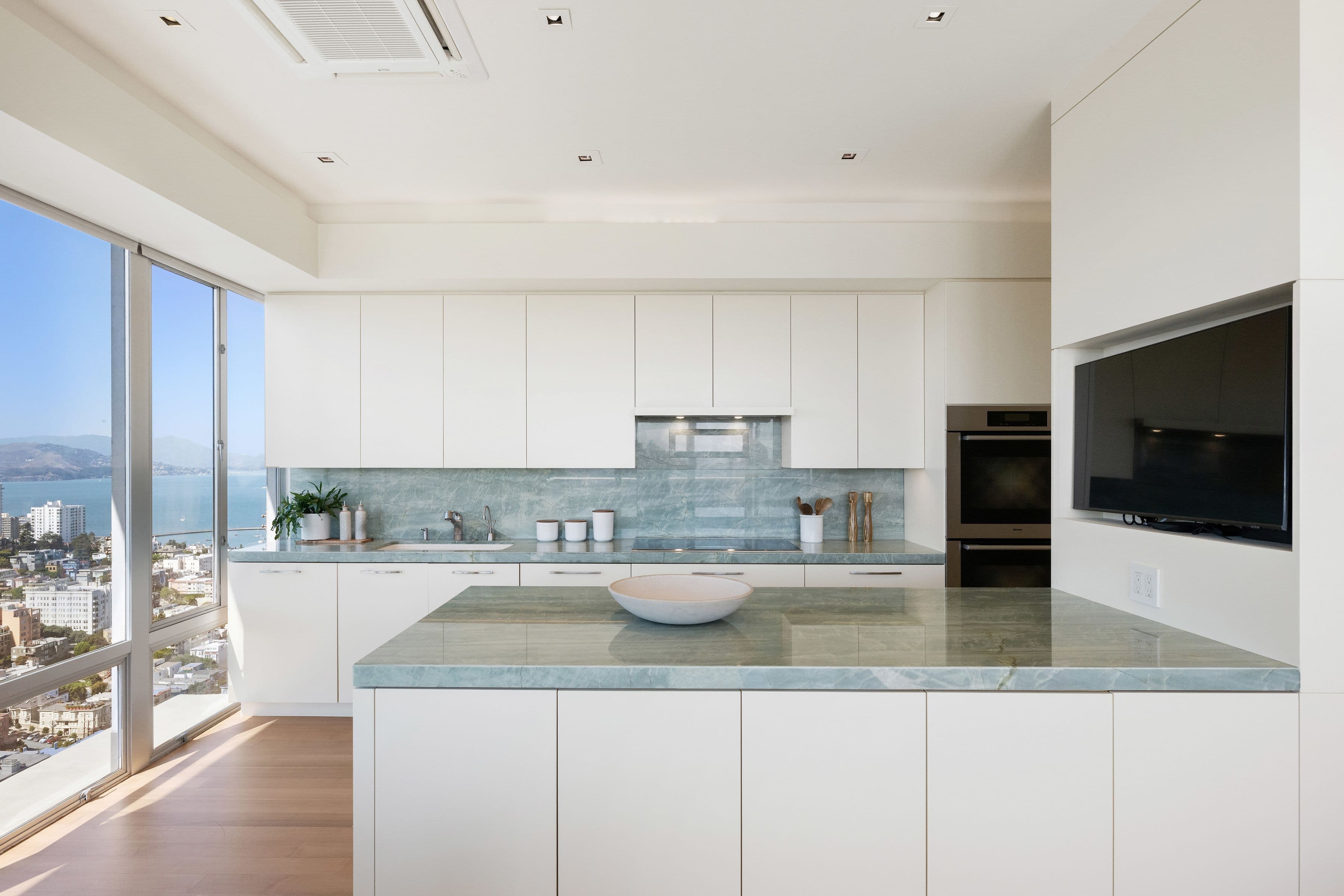 1750 Taylor #2202  - Photo 5