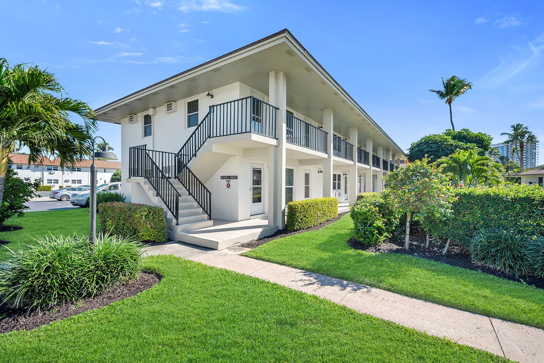 235 Seaview Court  - Photo 6