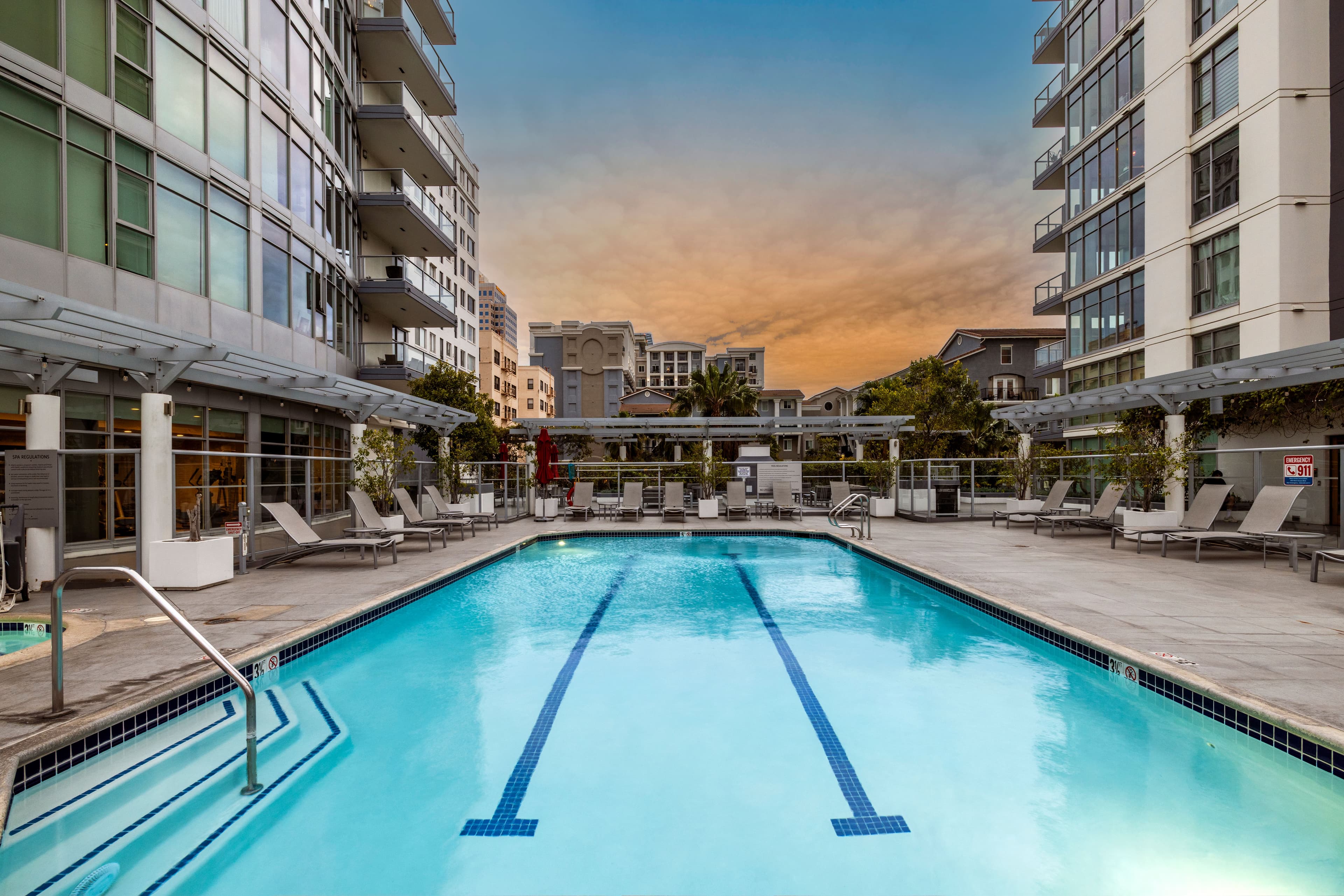 400 West Ocean Boulevard - Unit #902  - Photo 11