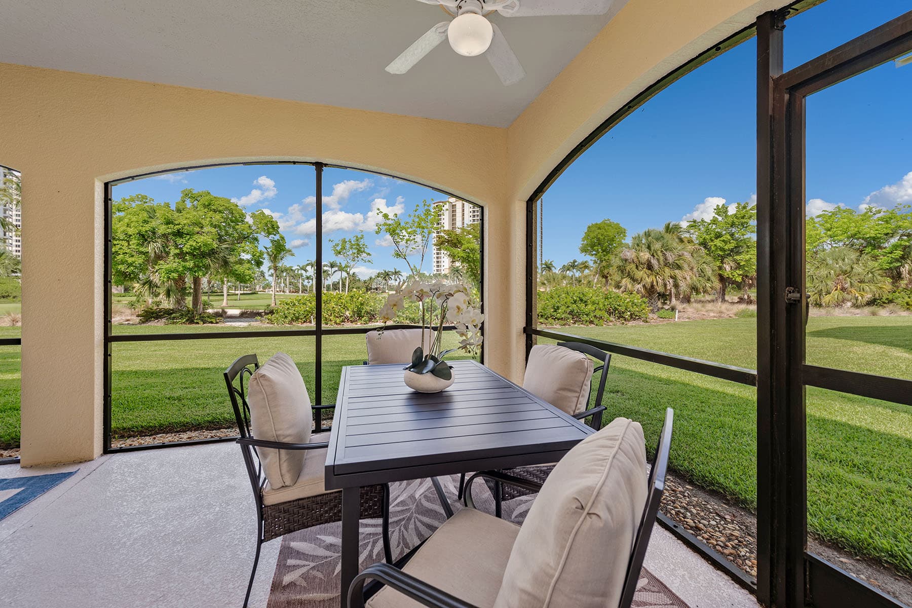 1263 Rialto Way  - Photo 5