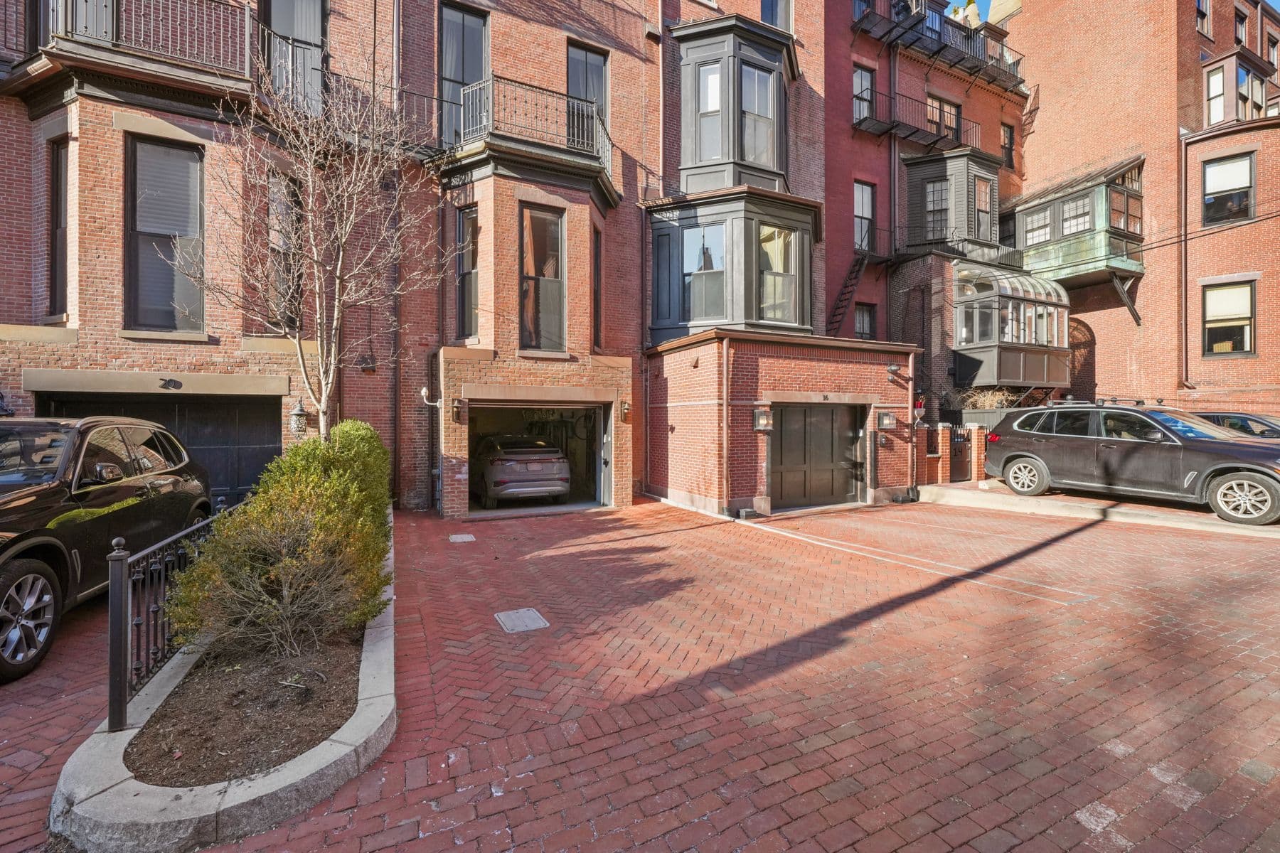 18  Marlborough Street  - Photo 2