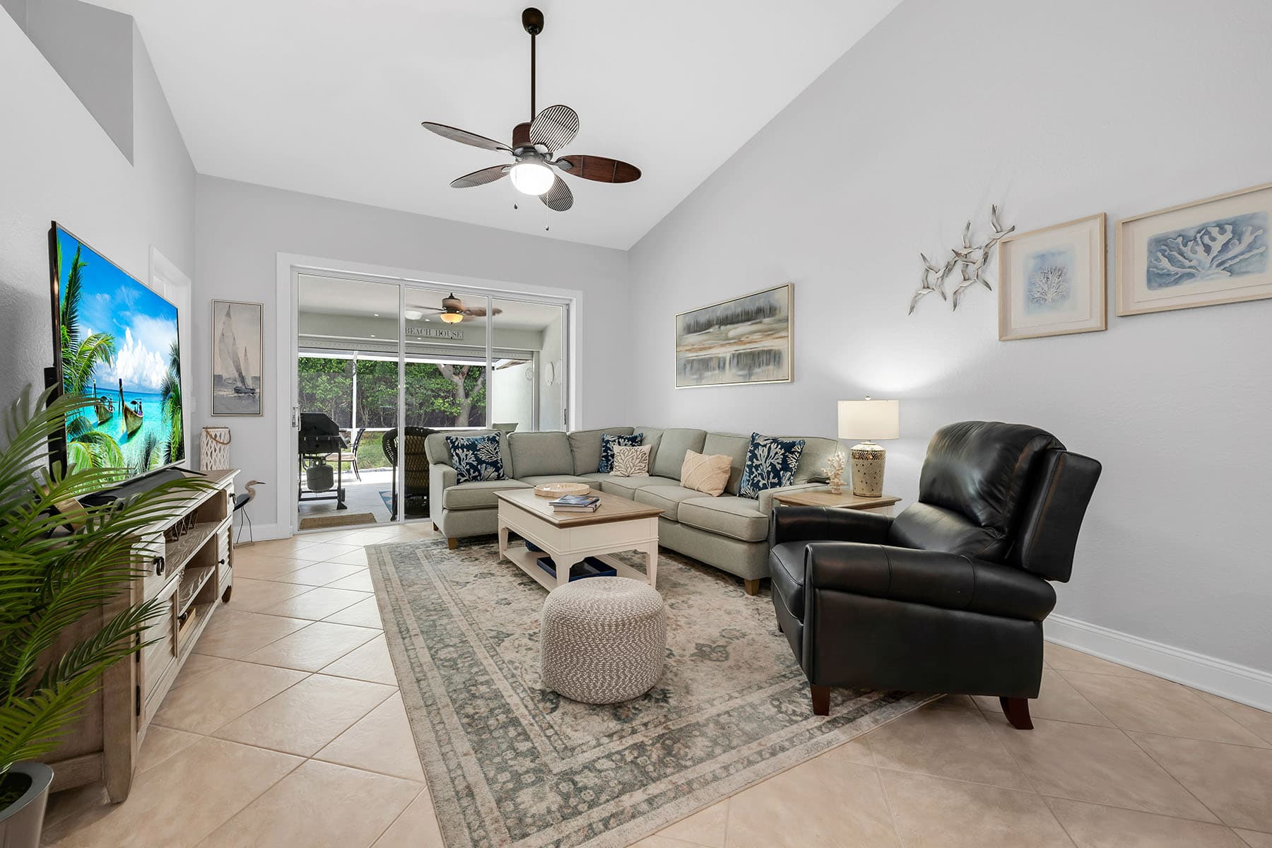 1724 Royal Circle , 901 - Photo 1