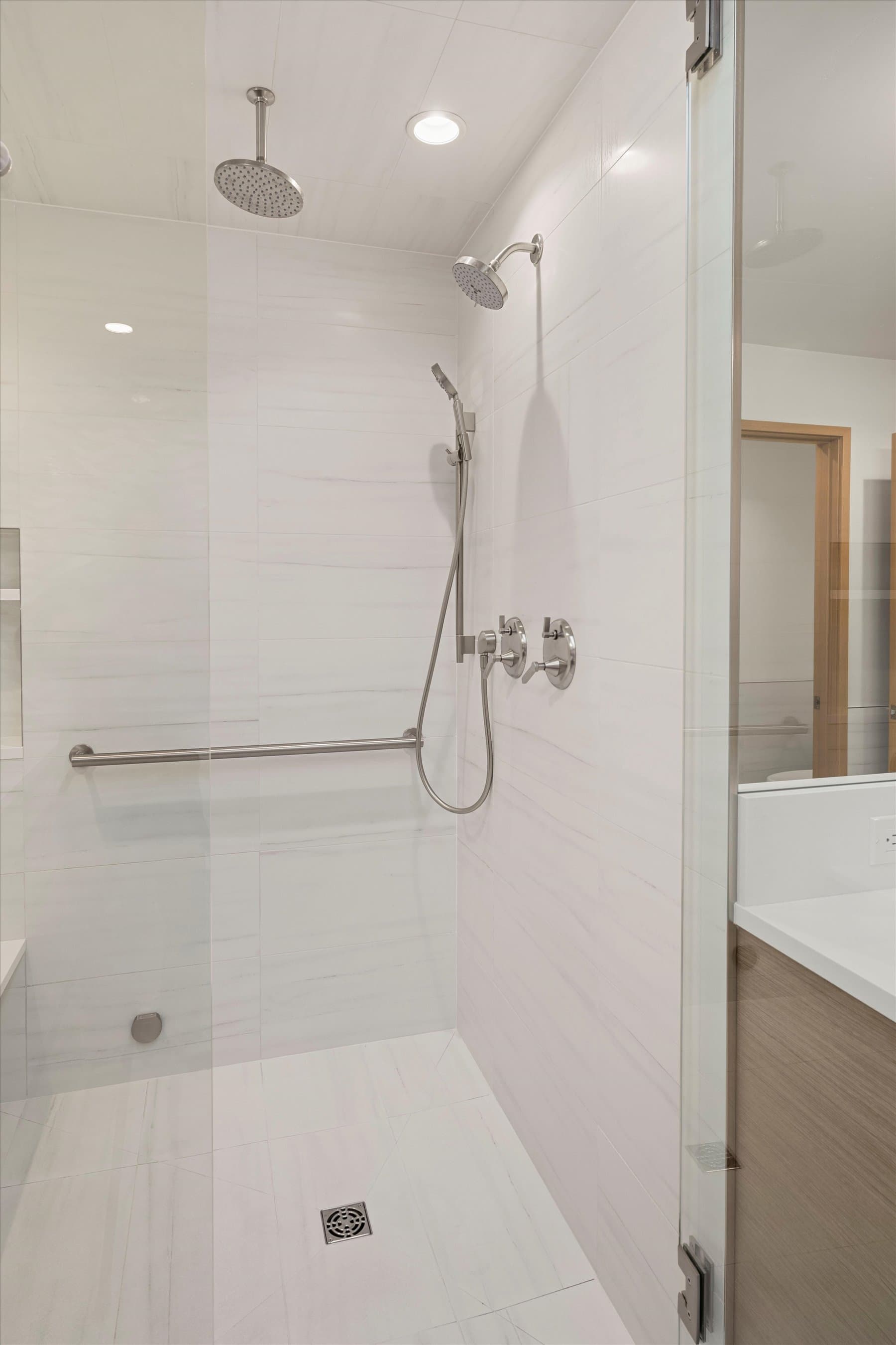447 E Cooper Avenue 1, Aspen, CO 81611 - Photo 35