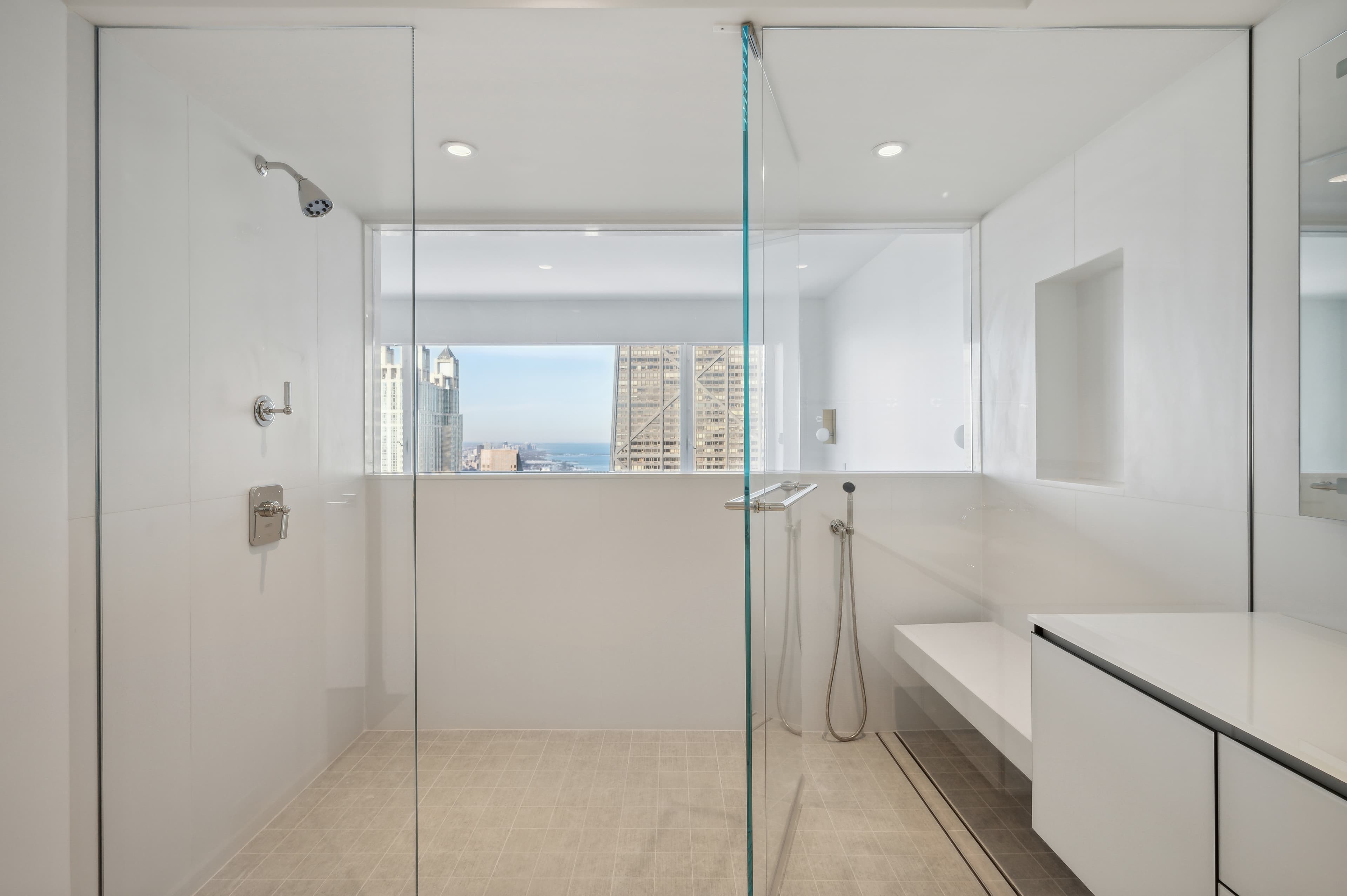 161 E Chicago Avenue Unit# 60M1-N2 - Photo 37