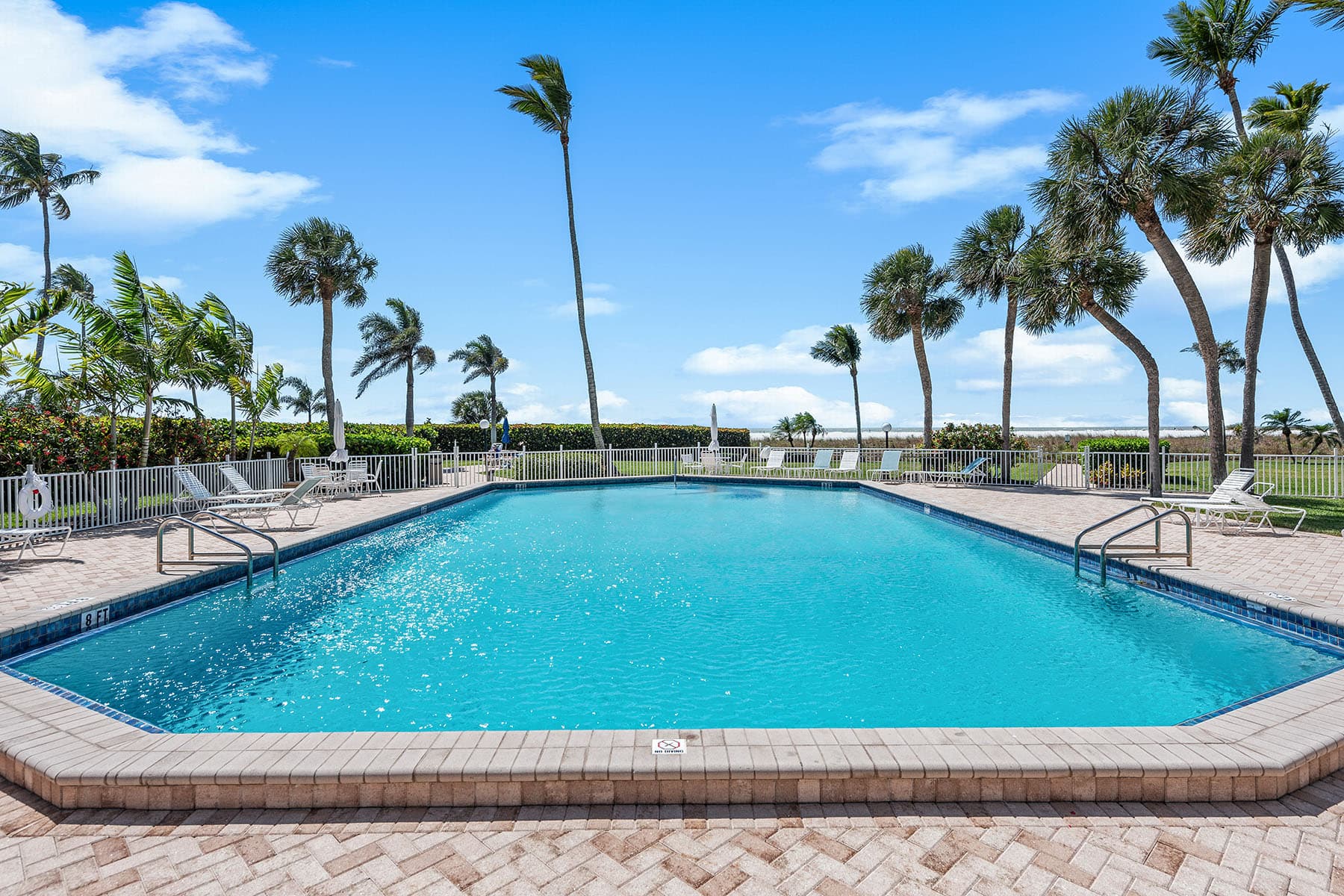 220 Seaview Court  - Photo 3