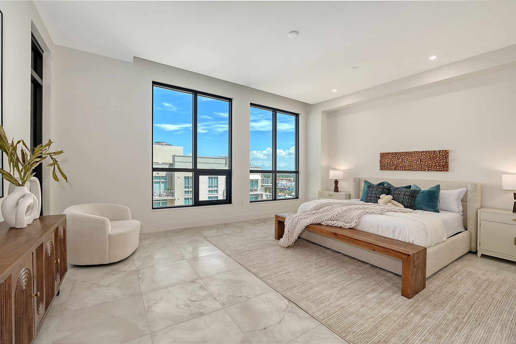 33 S Palm Avenue  - Photo 11