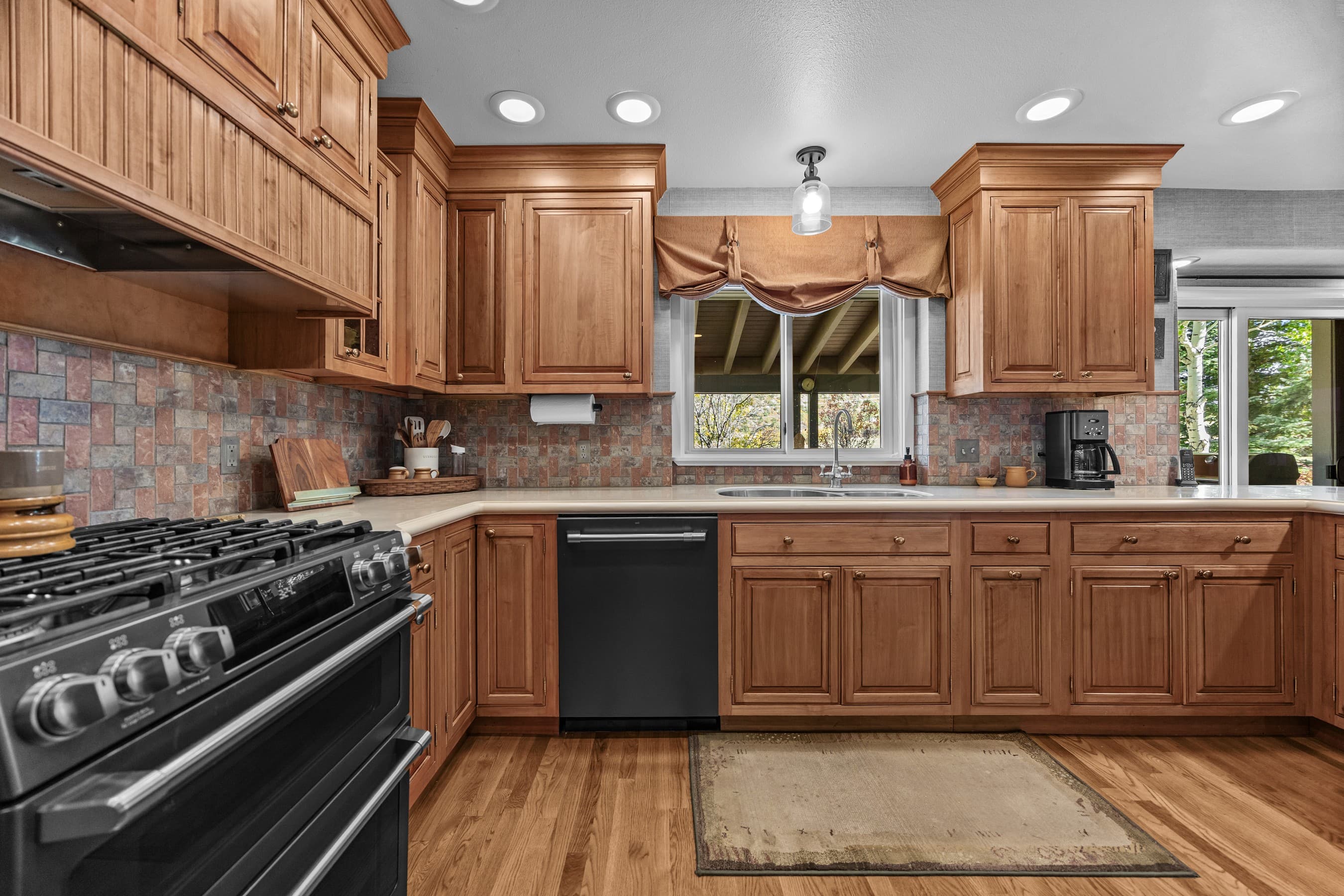264 S Oak Way, Glenwood Springs, CO 81601 - Photo 31