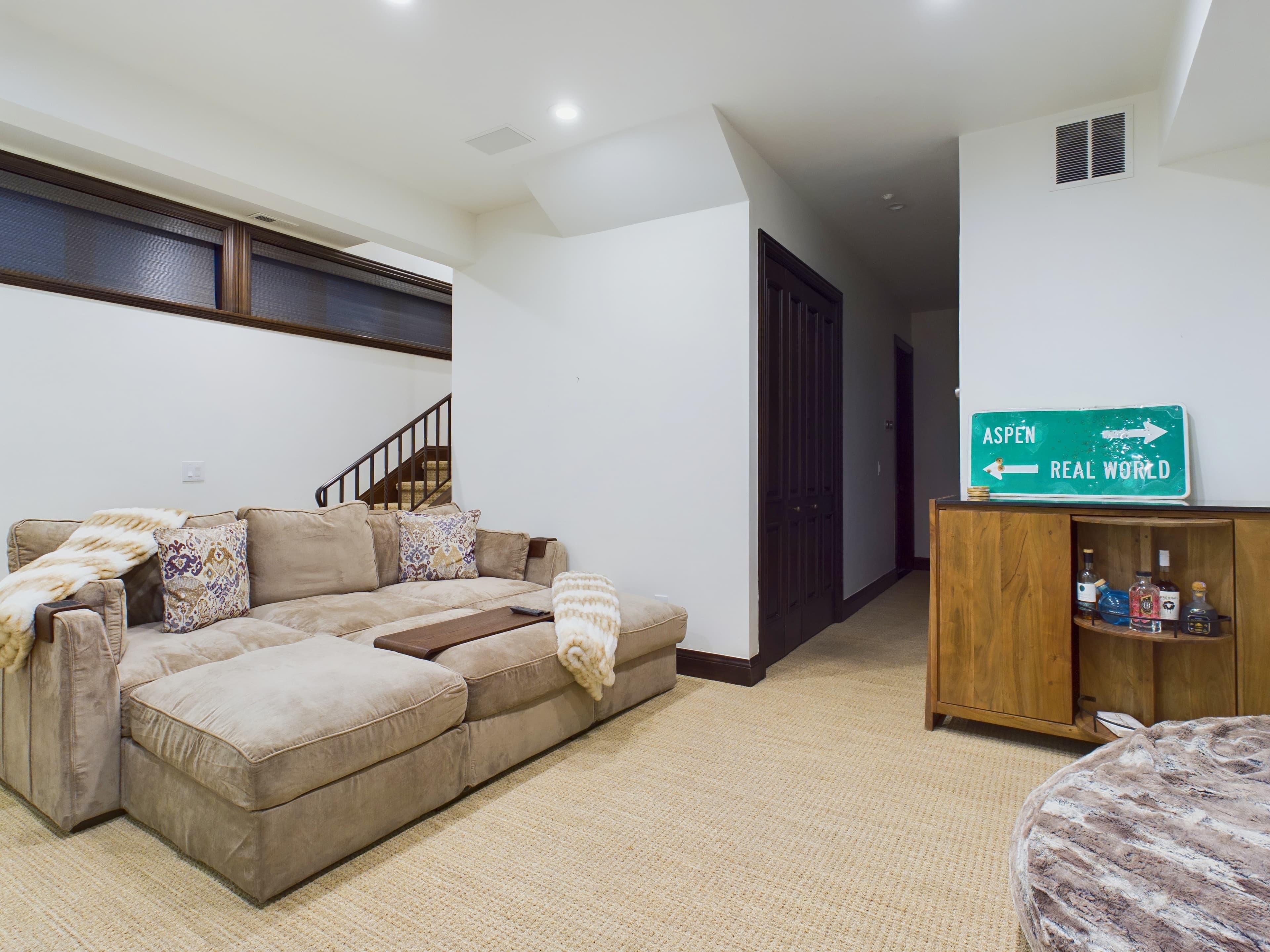 910 E Cooper Avenue, Aspen, CO 81611 - Photo 24