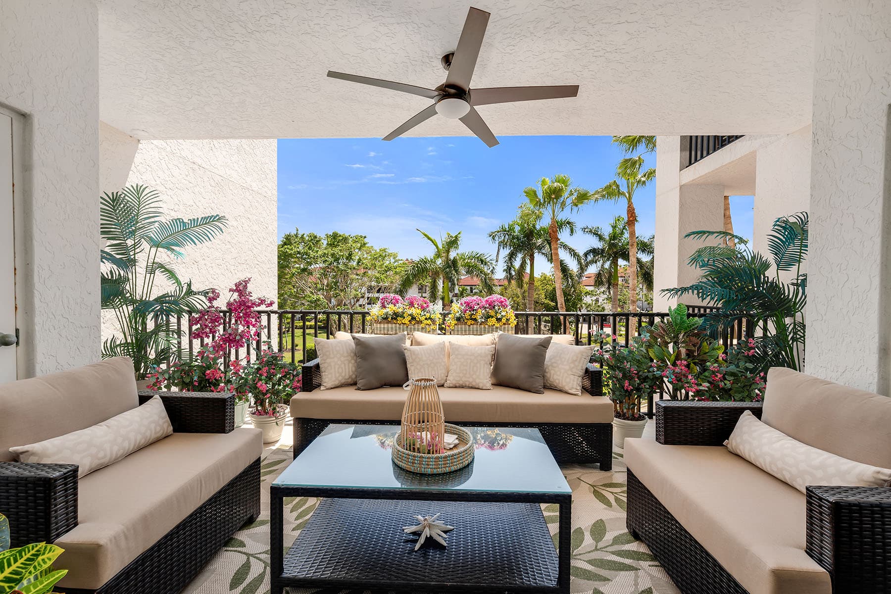 700 La Peninsula Boulevard  - Photo 12