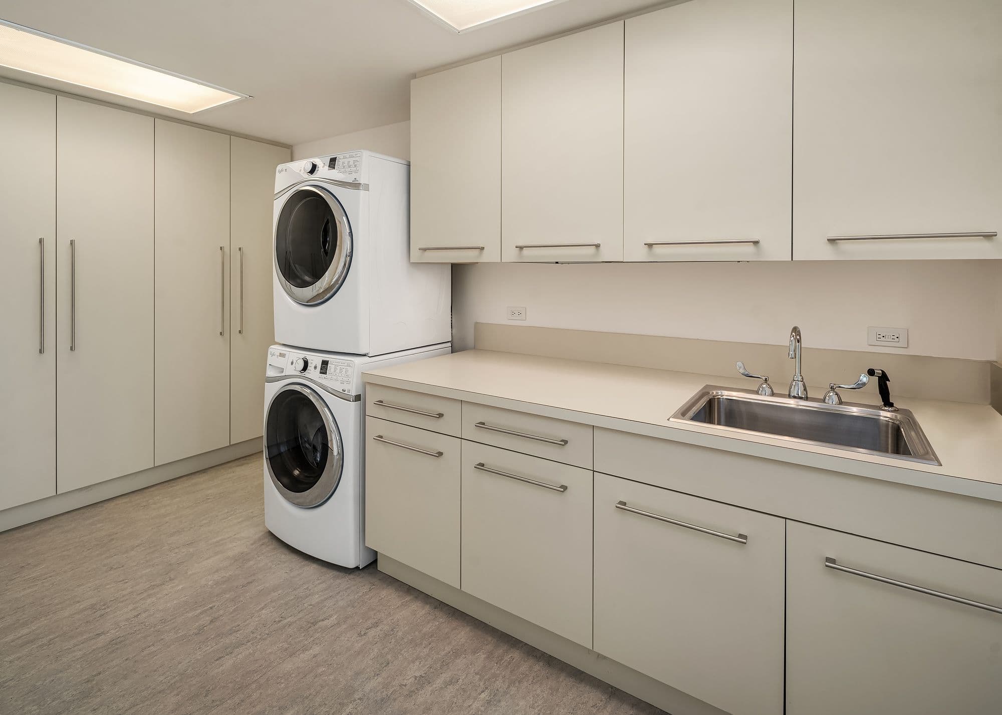 715 2nd Ave Unit #1501  - Photo 9