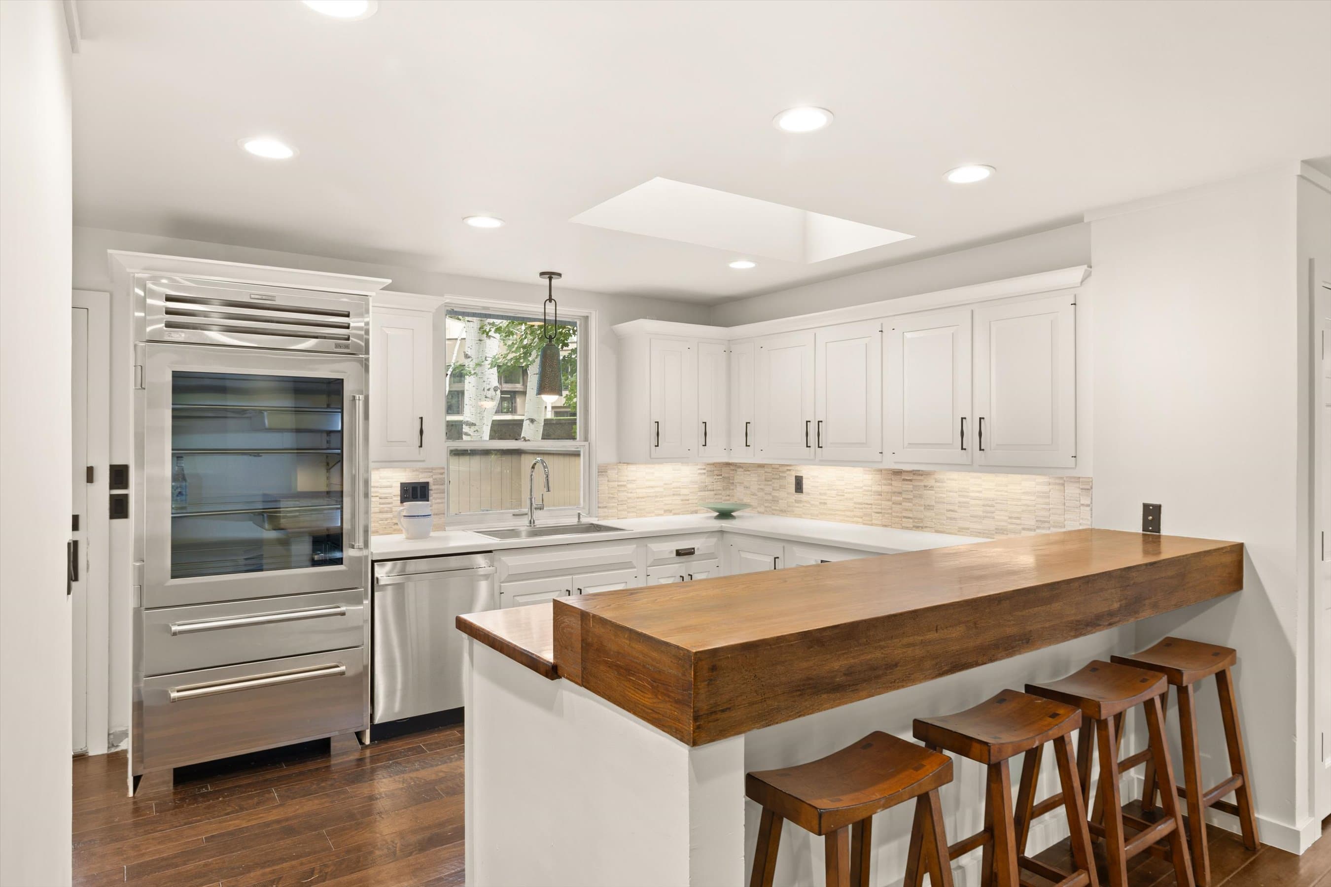 1443 Crystal Lake Road 3E, Aspen, CO 81611 - Photo 3