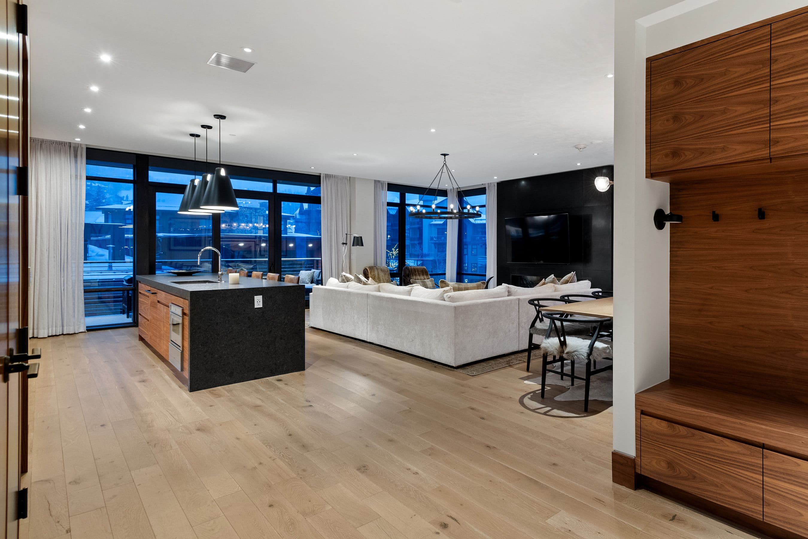 77 Wood Road 601e, Snowmass Village, CO 81615 - Photo 2