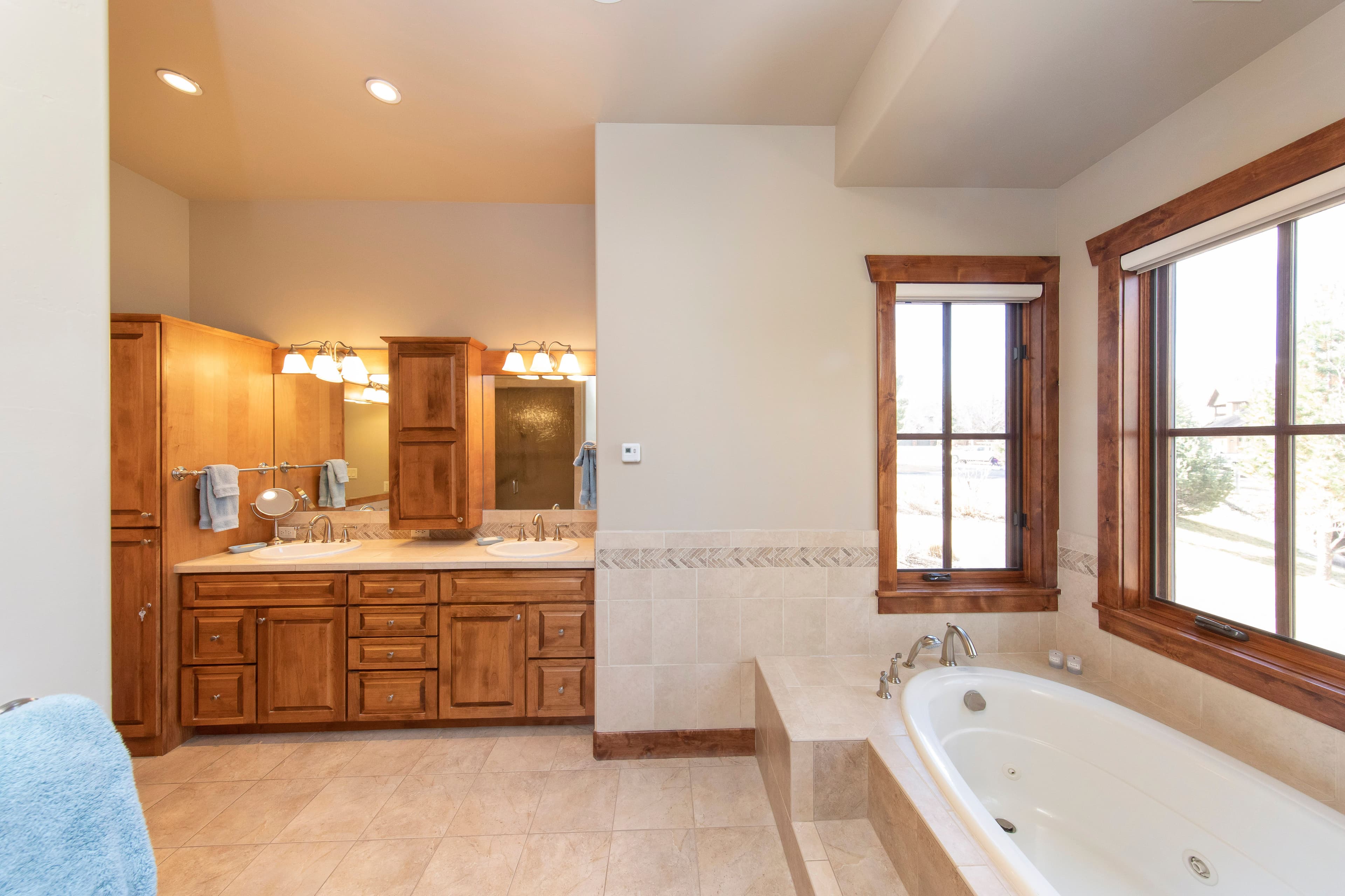 1124 Heritage Drive, Carbondale, CO 81623 - Photo 4