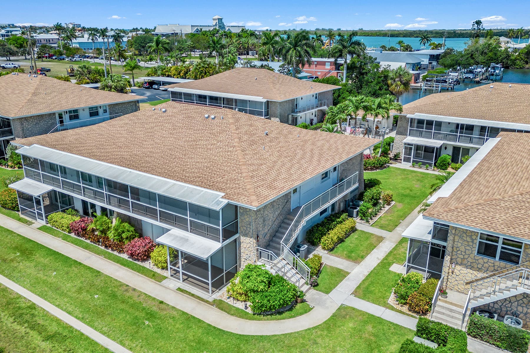 330 Kon Tiki Drive  - Photo 4