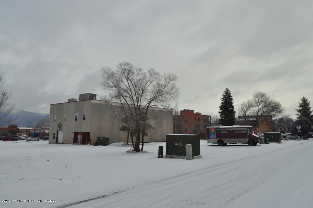 Various Various, Carbondale, CO 81623 - Photo 2