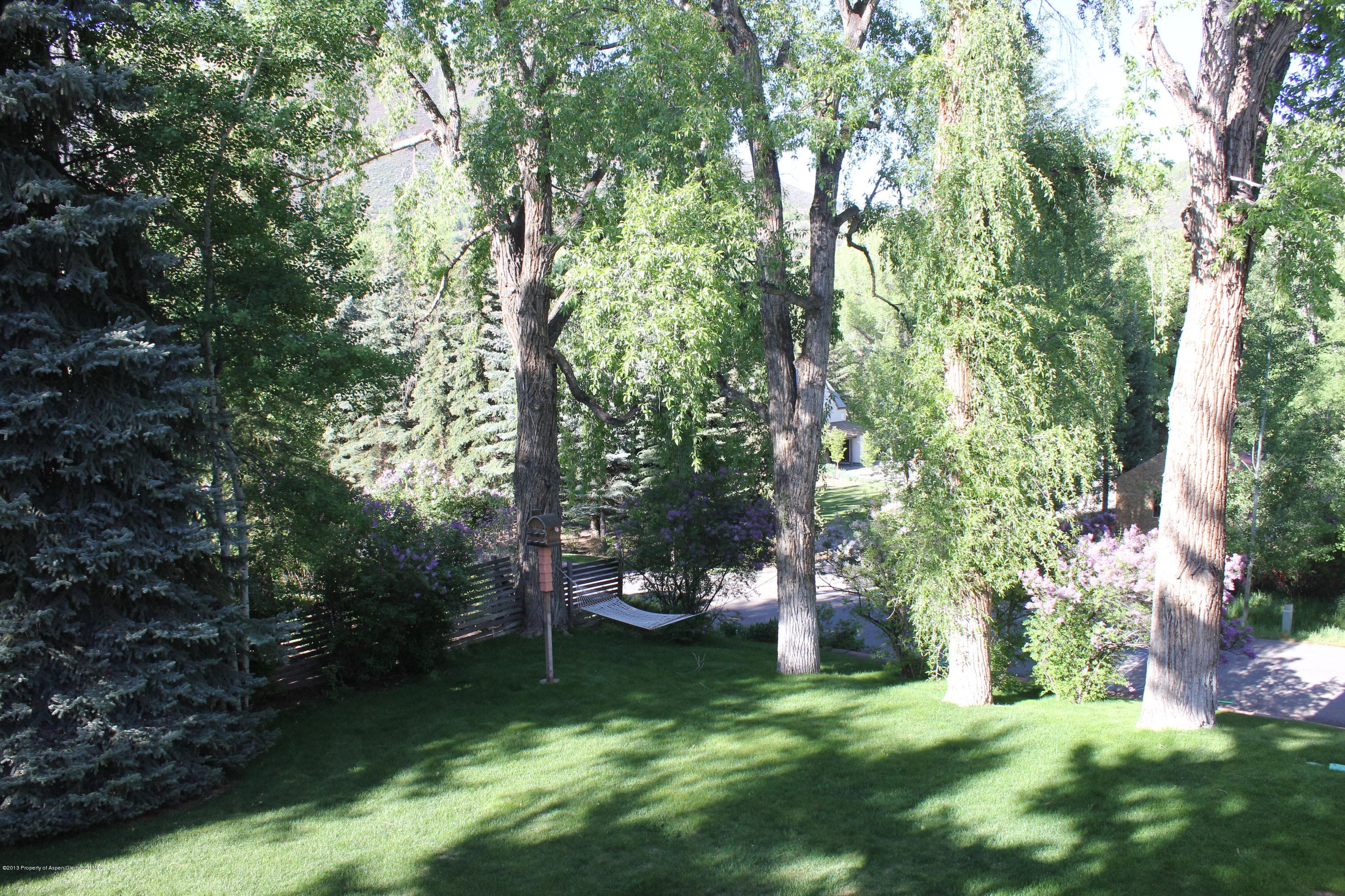 337 Lake Avenue, Aspen, CO 81611 - Photo 2
