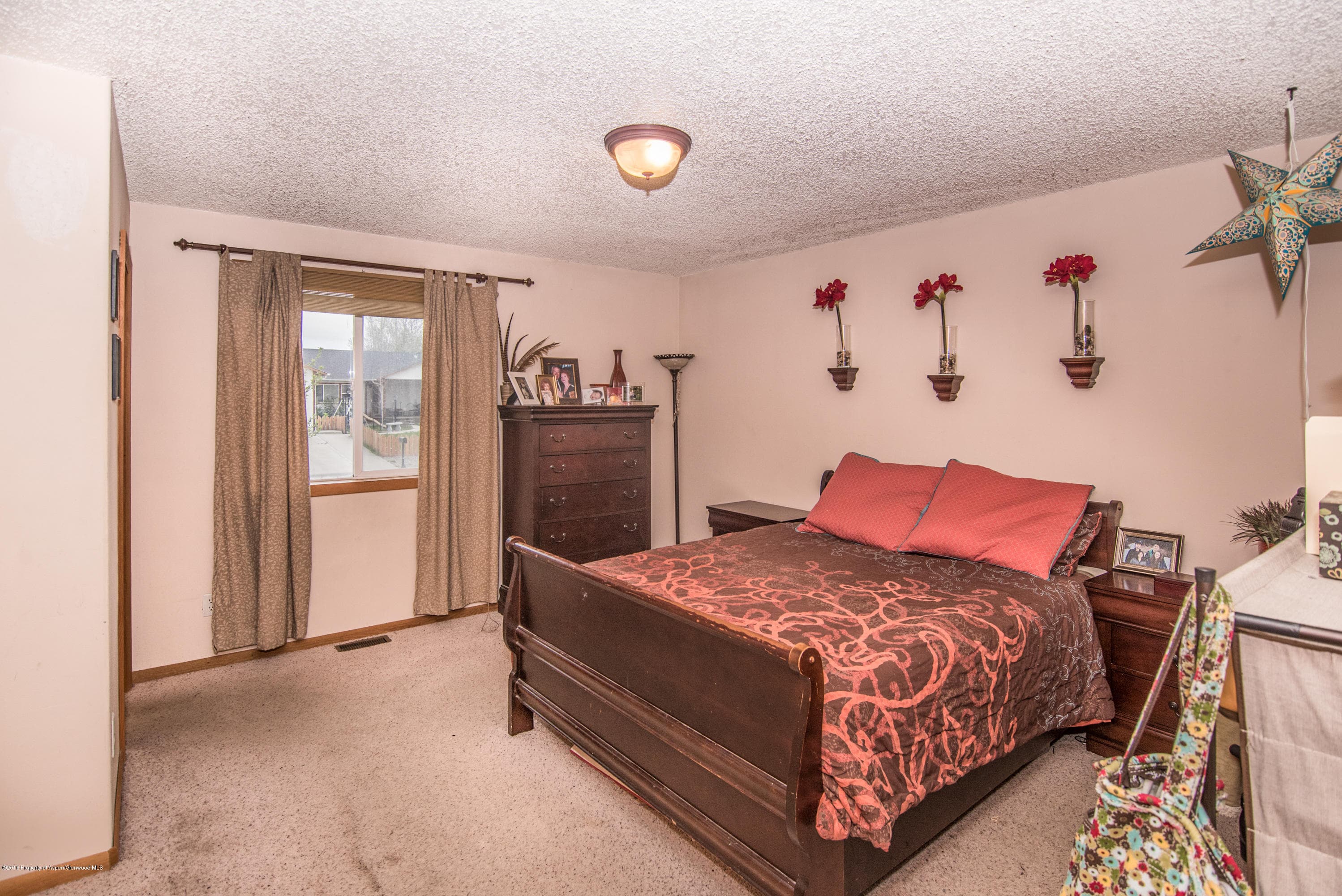 2038 Woodland Ave, Craig, CO 81625 - Photo 12