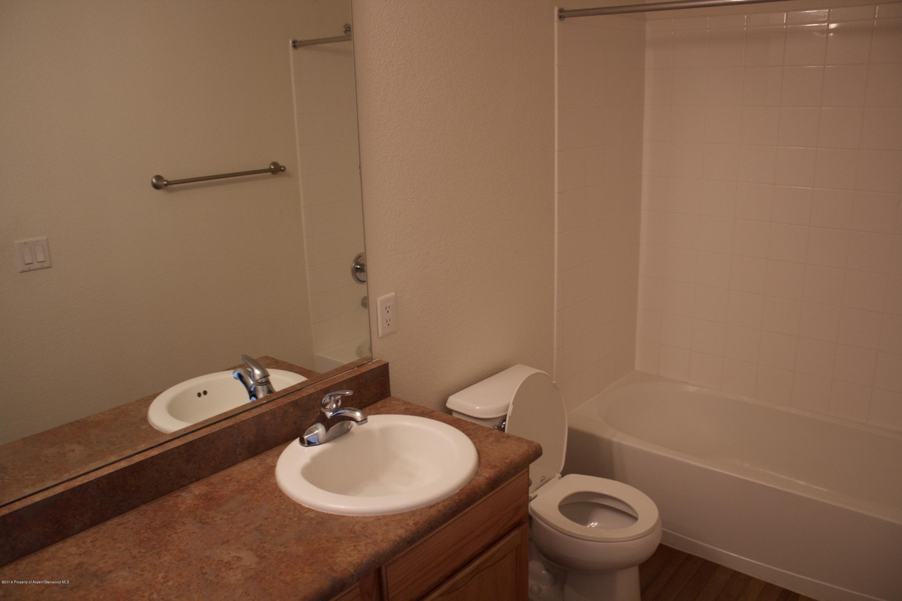 560 River View Drive 703, New Castle, CO 81647 - Photo 14