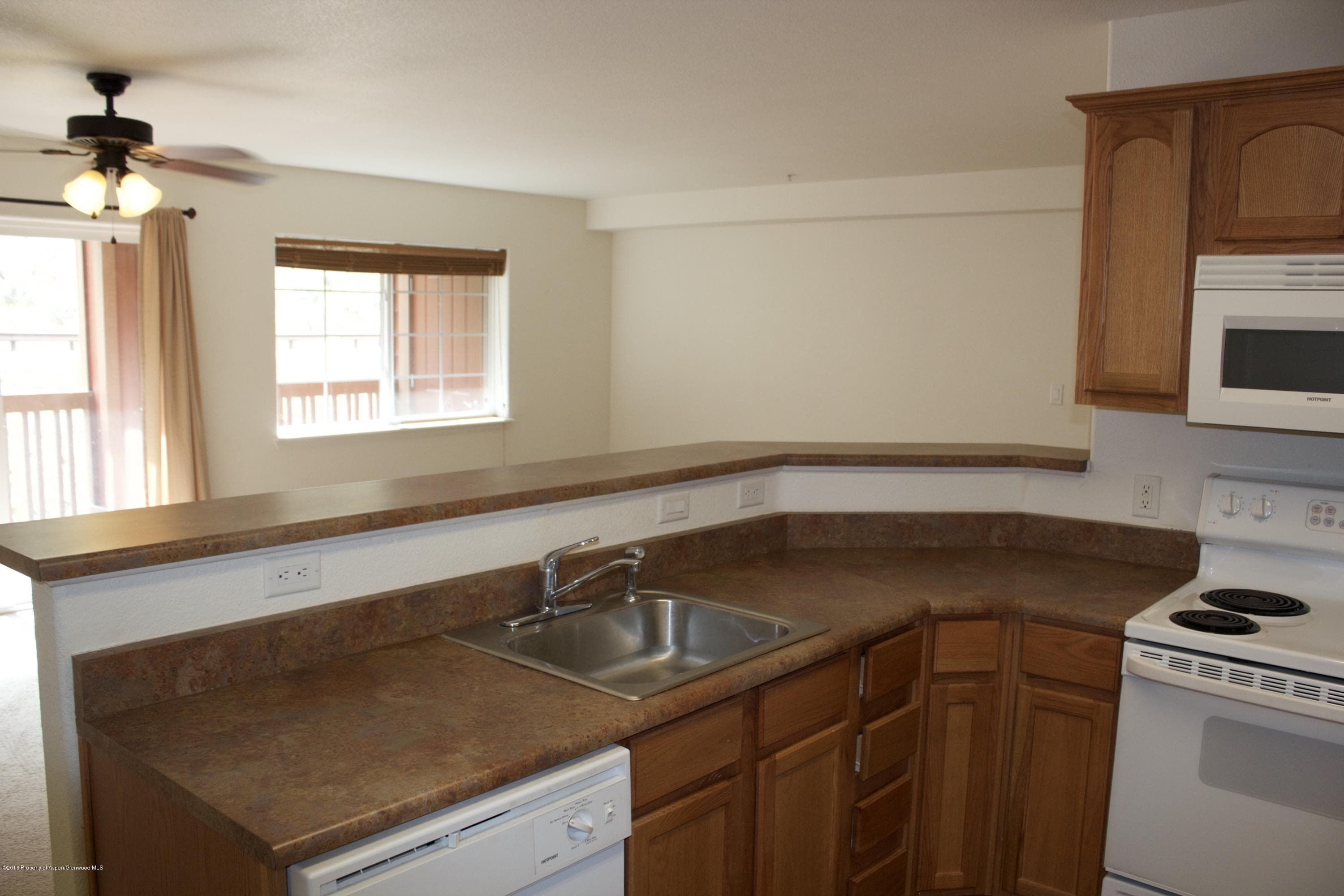 560 River View Drive 703, New Castle, CO 81647 - Photo 16
