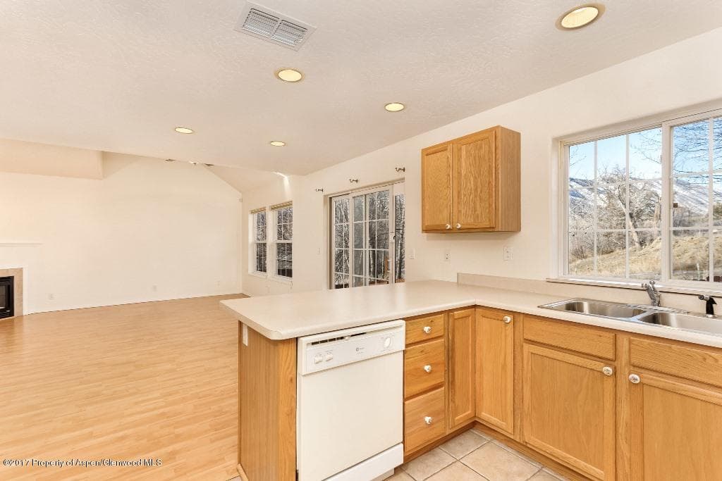 757 Pine Court, New Castle, CO 81647 - Photo 4