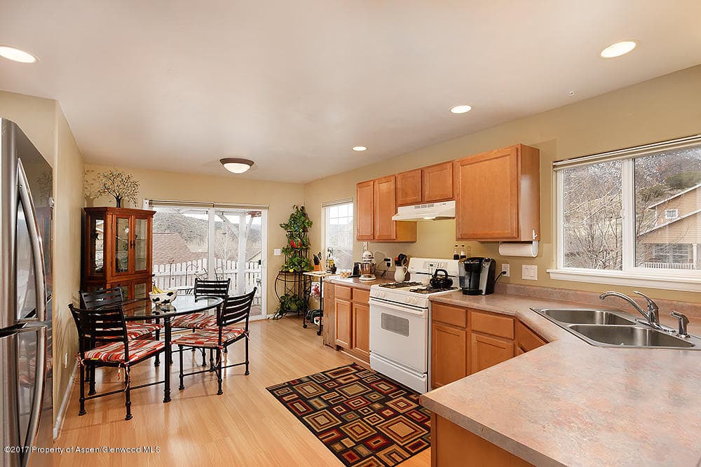 610 Lariat Loop, New Castle, CO 81647 - Photo 3