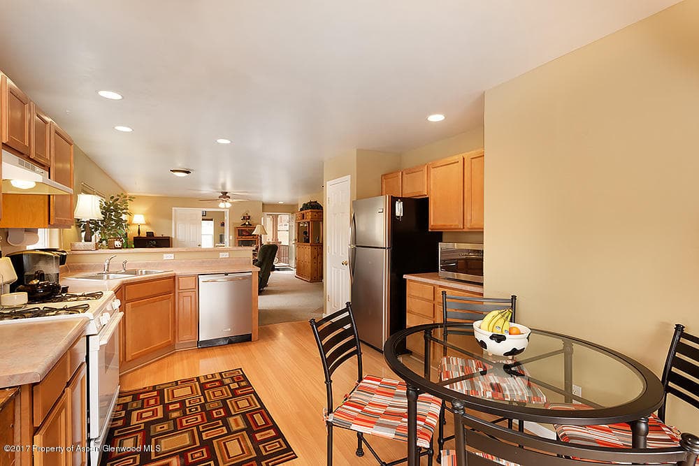 610 Lariat Loop, New Castle, CO 81647 - Photo 4