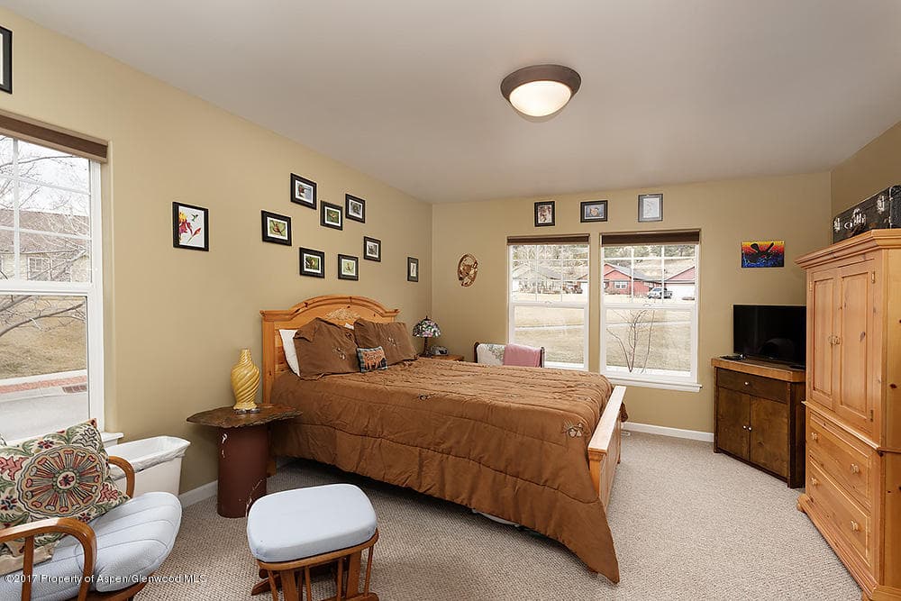 610 Lariat Loop, New Castle, CO 81647 - Photo 5