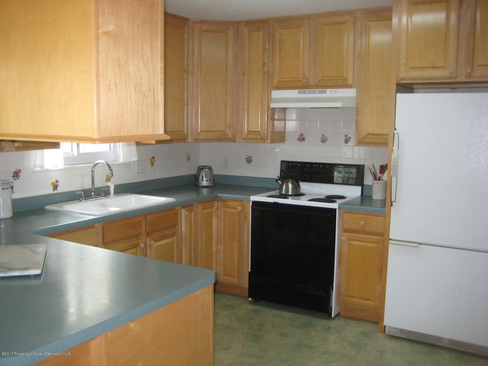 1600 BLAKE, Glenwood Springs, CO 81601 - Photo 6