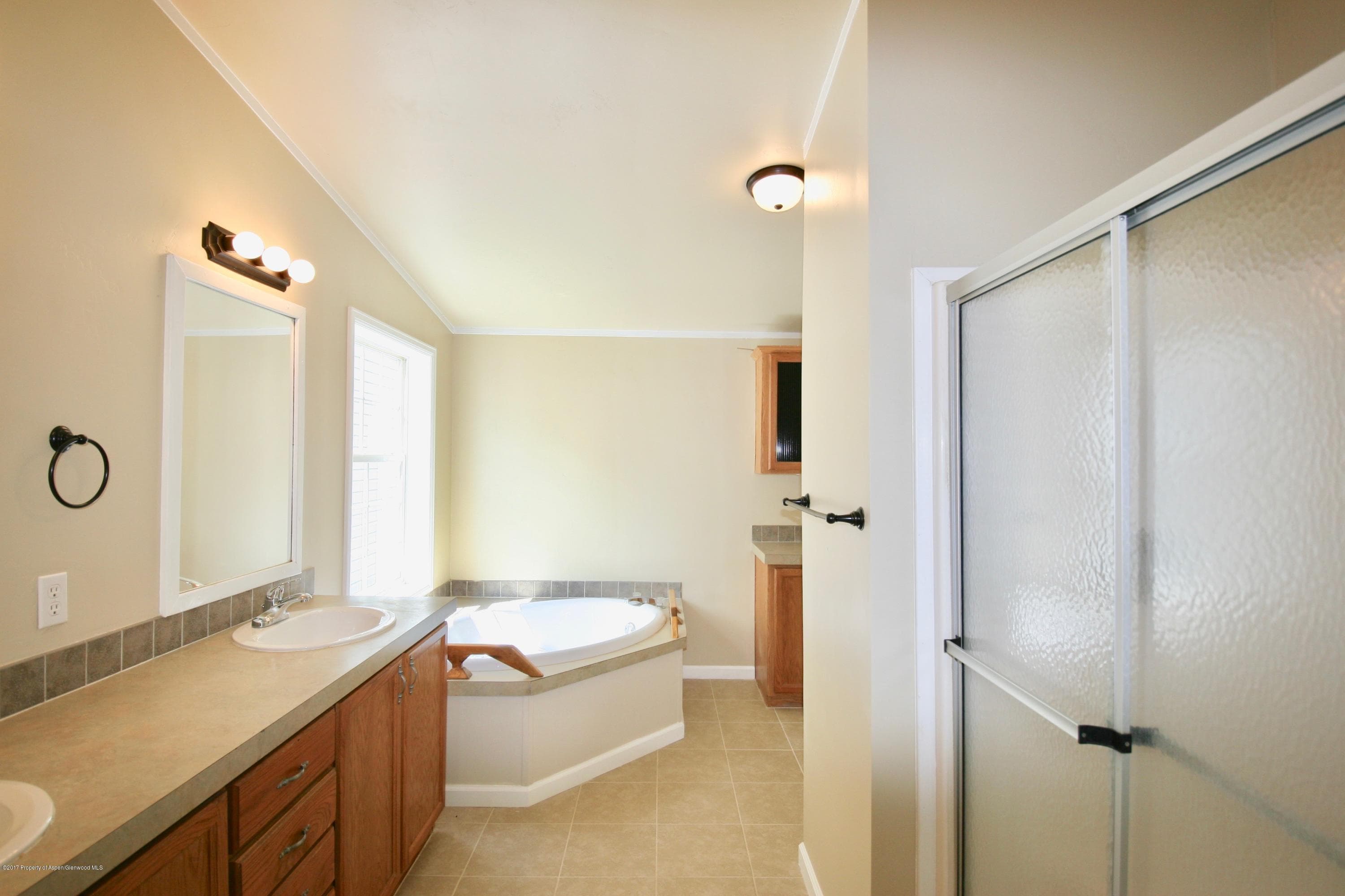 663 Park Avenue, Rifle, CO 81650 - Photo 9