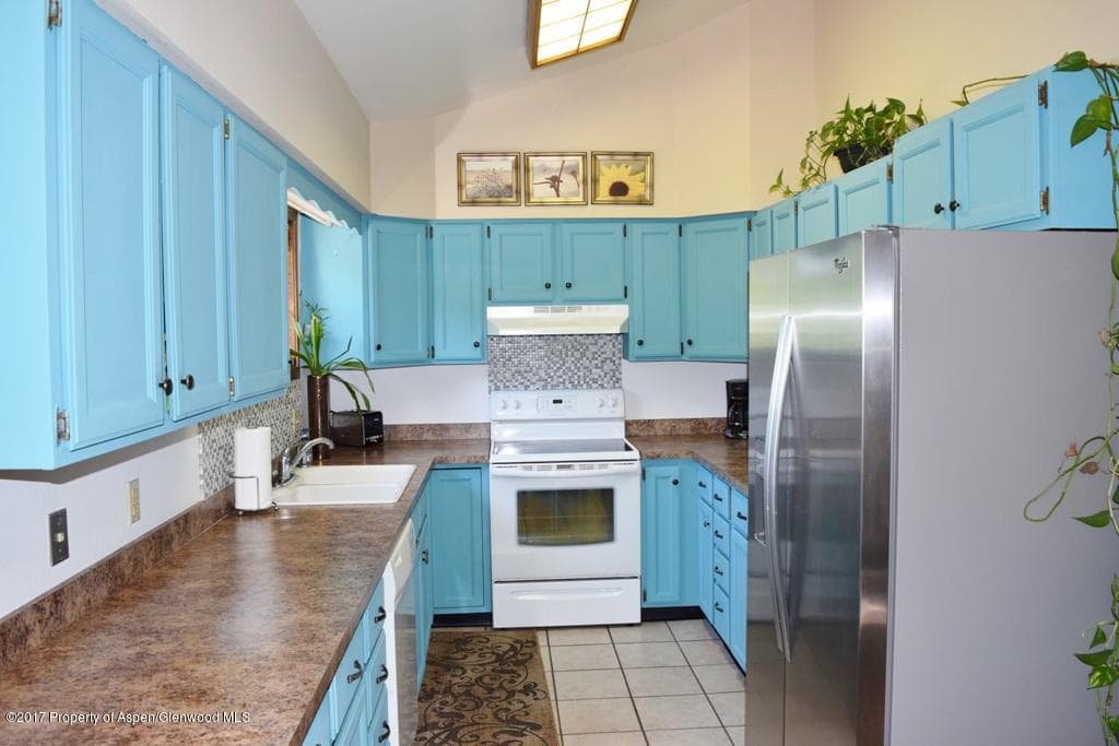 1527 Bennett Avenue, Glenwood Springs, CO 81601 - Photo 5