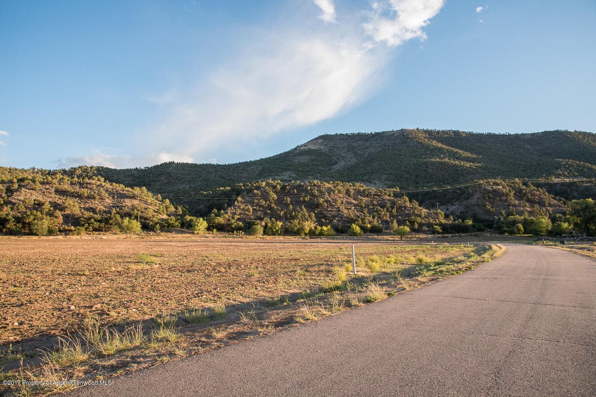 330 Rapids View Lane, New Castle, CO 81647 - Photo 23