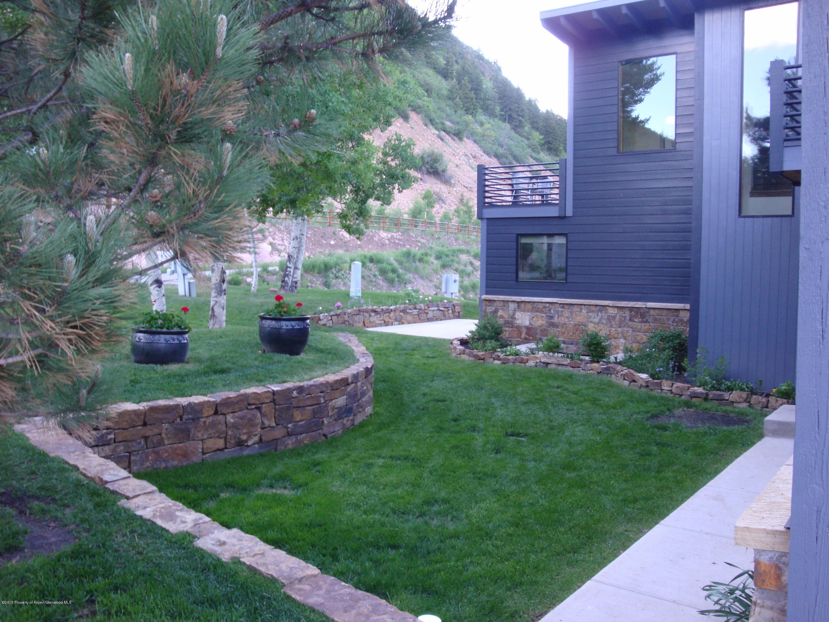 1065 Cemetery Lane Unit B, Aspen, CO 81611 - Photo 19