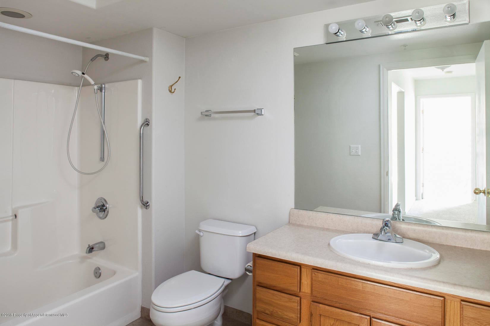 788 Castle Valley Boulevard Unit L, New Castle, CO 81647 - Photo 8