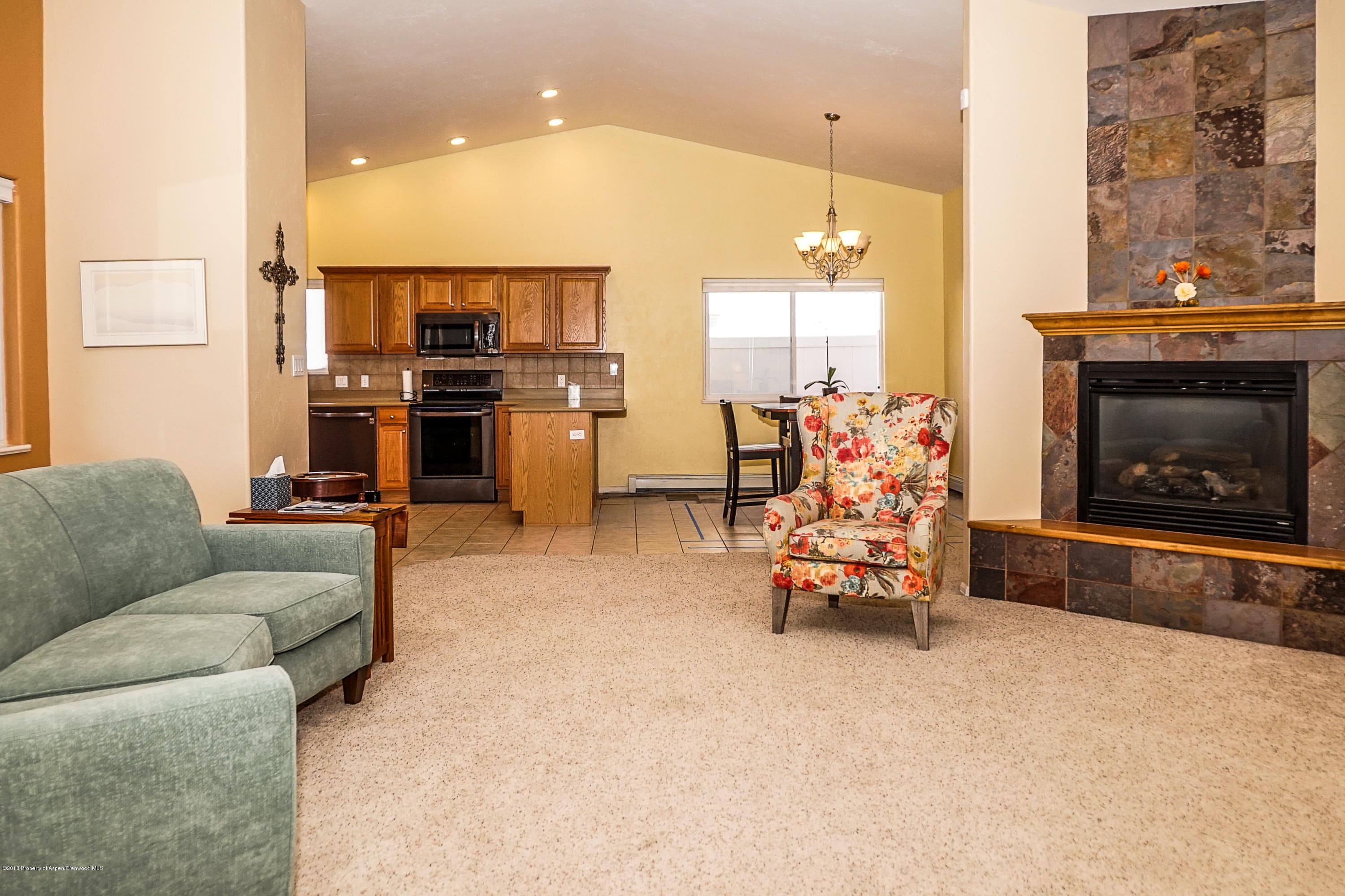 3019 Oakwood Drive, Grand Junction, CO 81504 - Photo 8