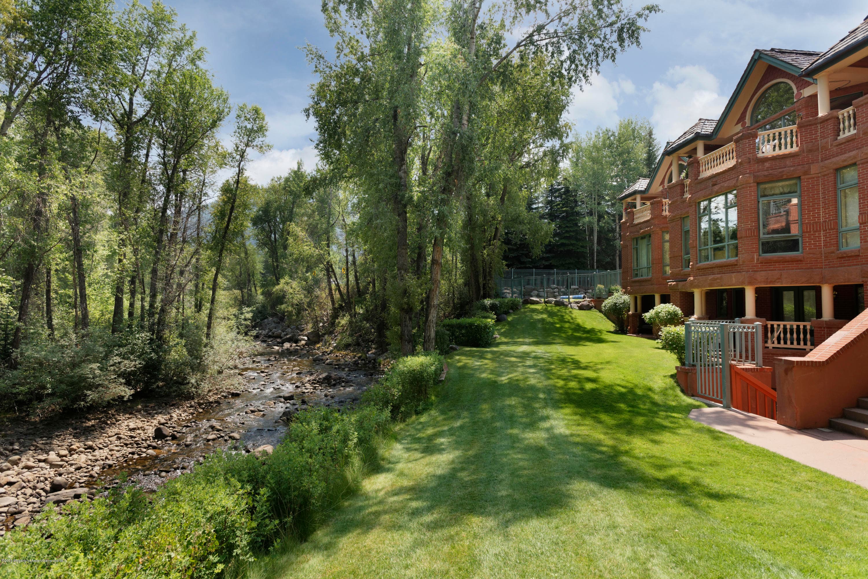130 N Spring Street, Aspen, CO 81611 - Photo 34