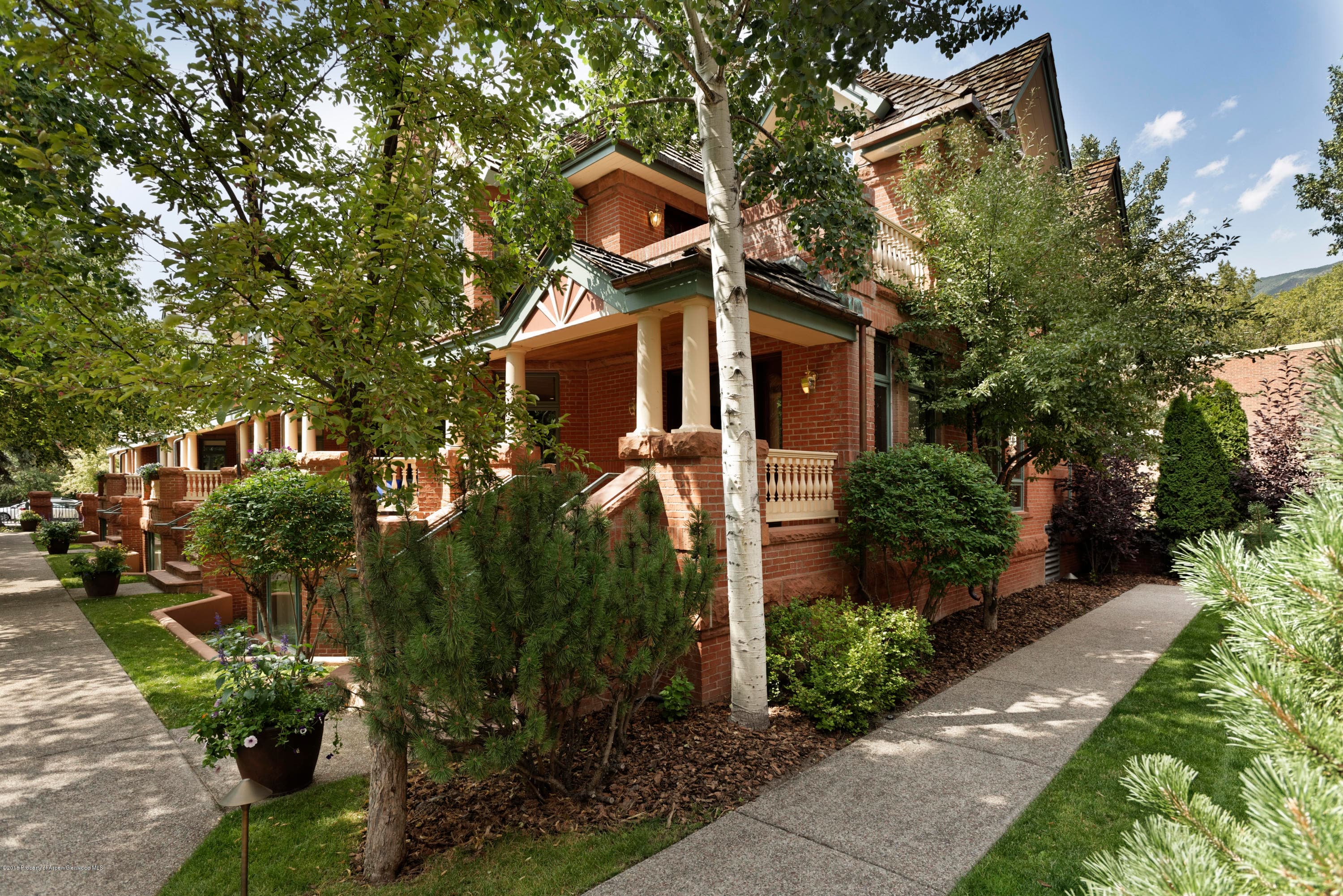 130 N Spring Street, Aspen, CO 81611 - Photo 36