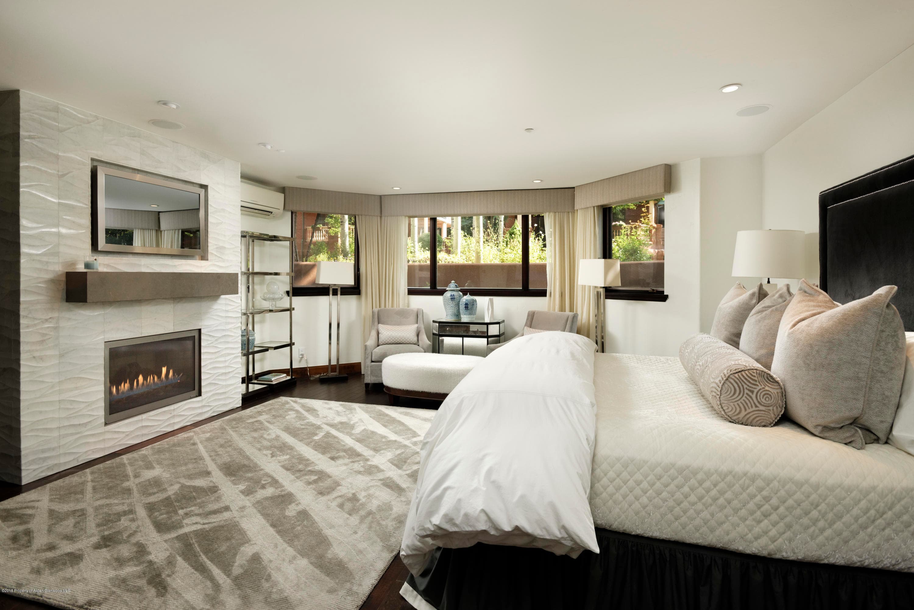 130 N Spring Street, Aspen, CO 81611 - Photo 20