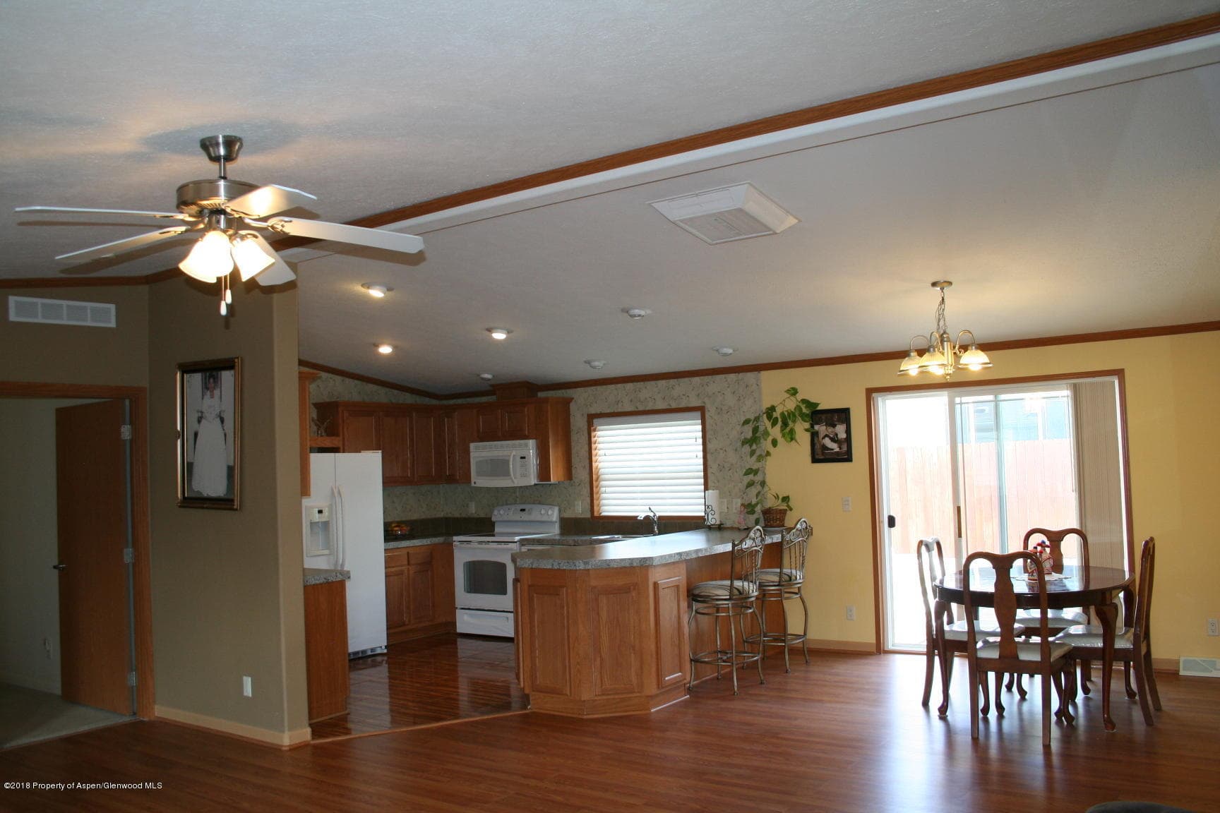372 Mineral Springs Circle, Parachute, CO 81635 - Photo 2