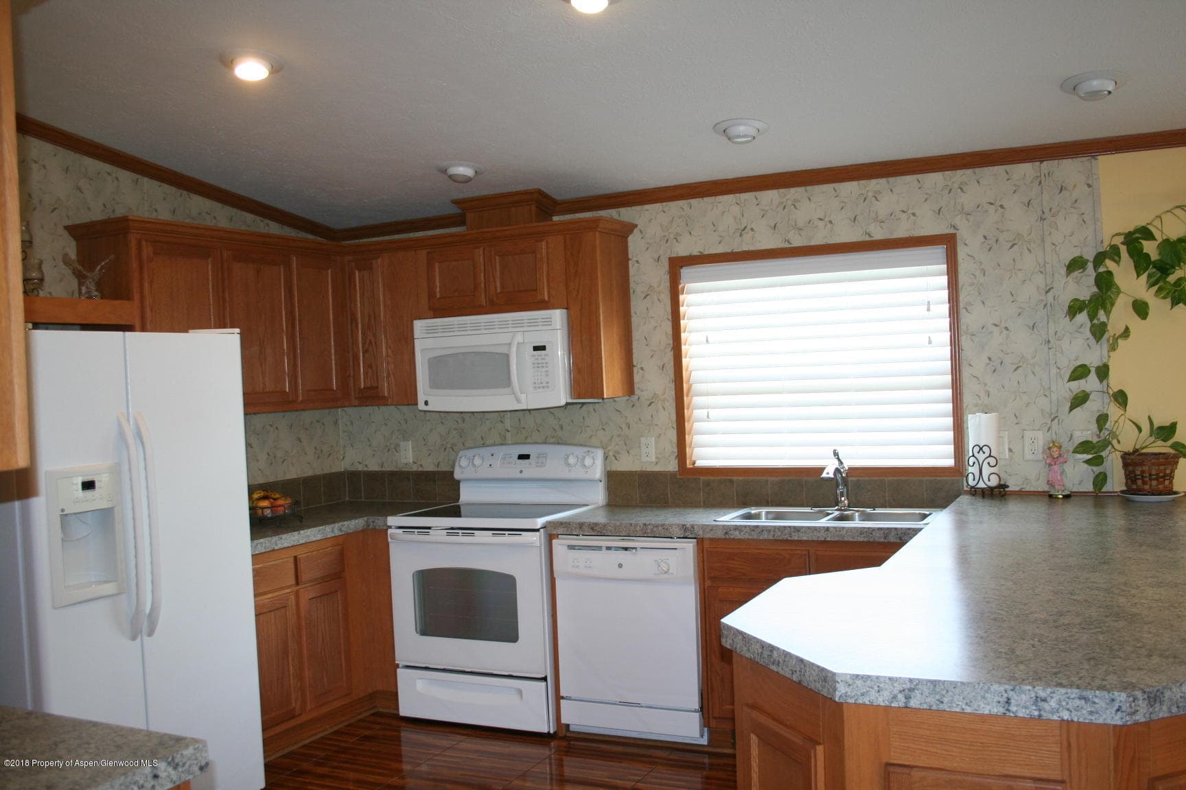 372 Mineral Springs Circle, Parachute, CO 81635 - Photo 6