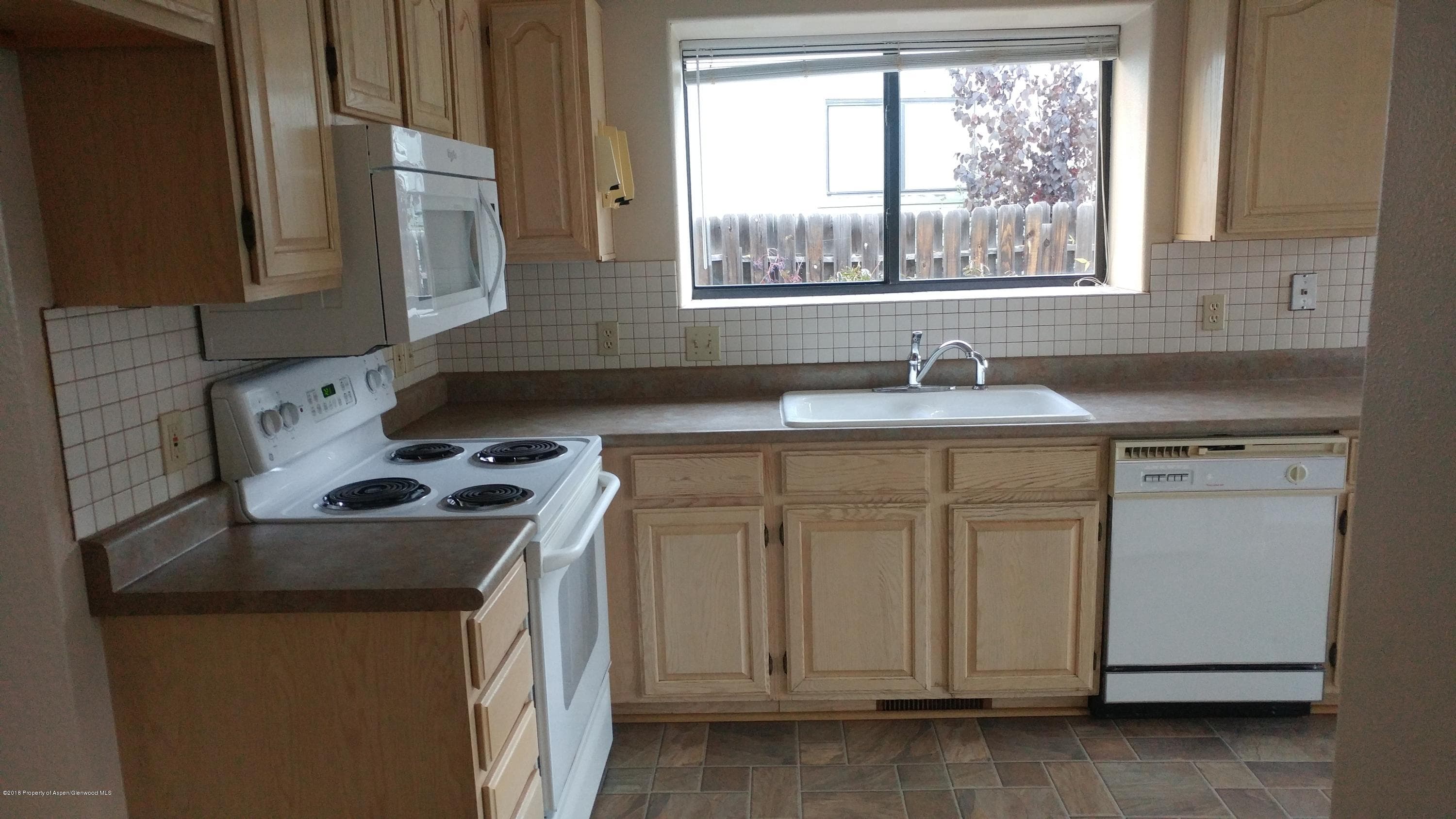 80 Juniper Lane, Parachute, CO 81635 - Photo 9