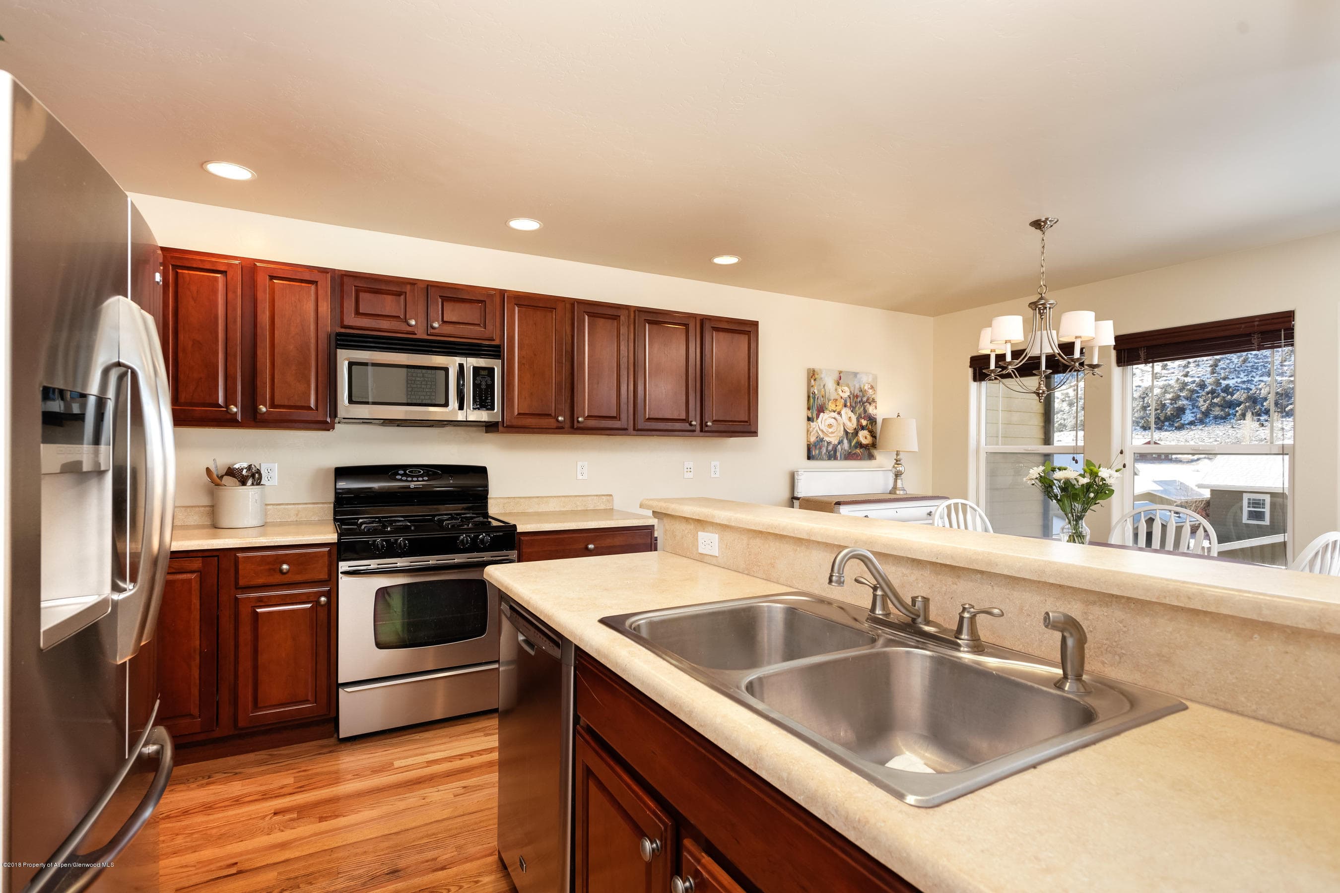 133 E Cathedral Court, New Castle, CO 81647 - Photo 2