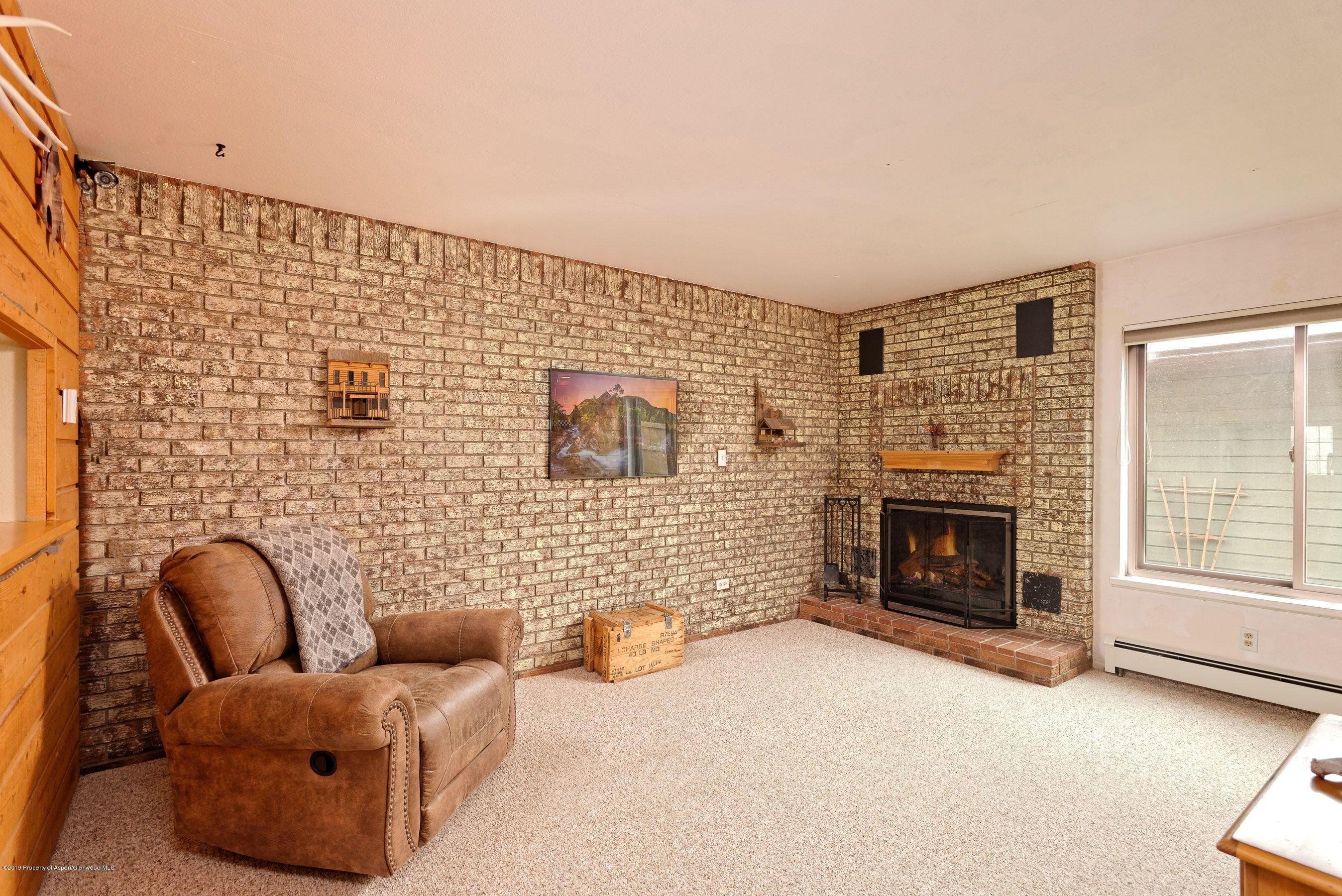 27 S Meadow View Court, Glenwood Springs, CO 81601 - Photo 4