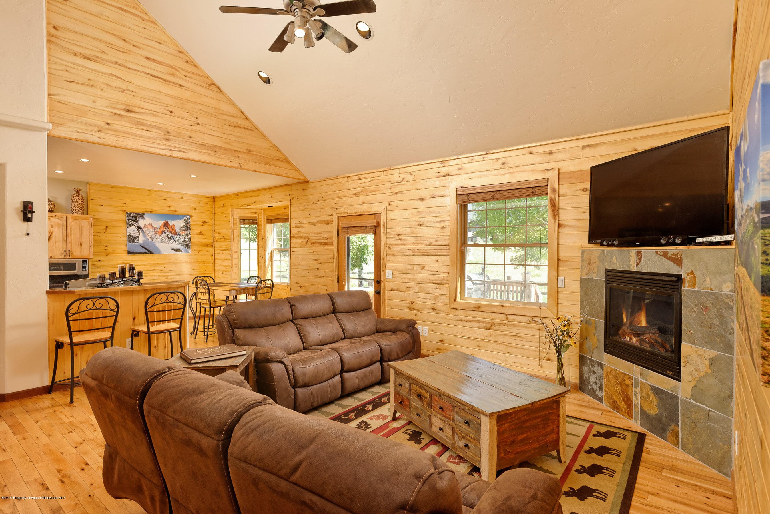 240 Blackhawk Drive, New Castle, CO 81647 - Photo 4