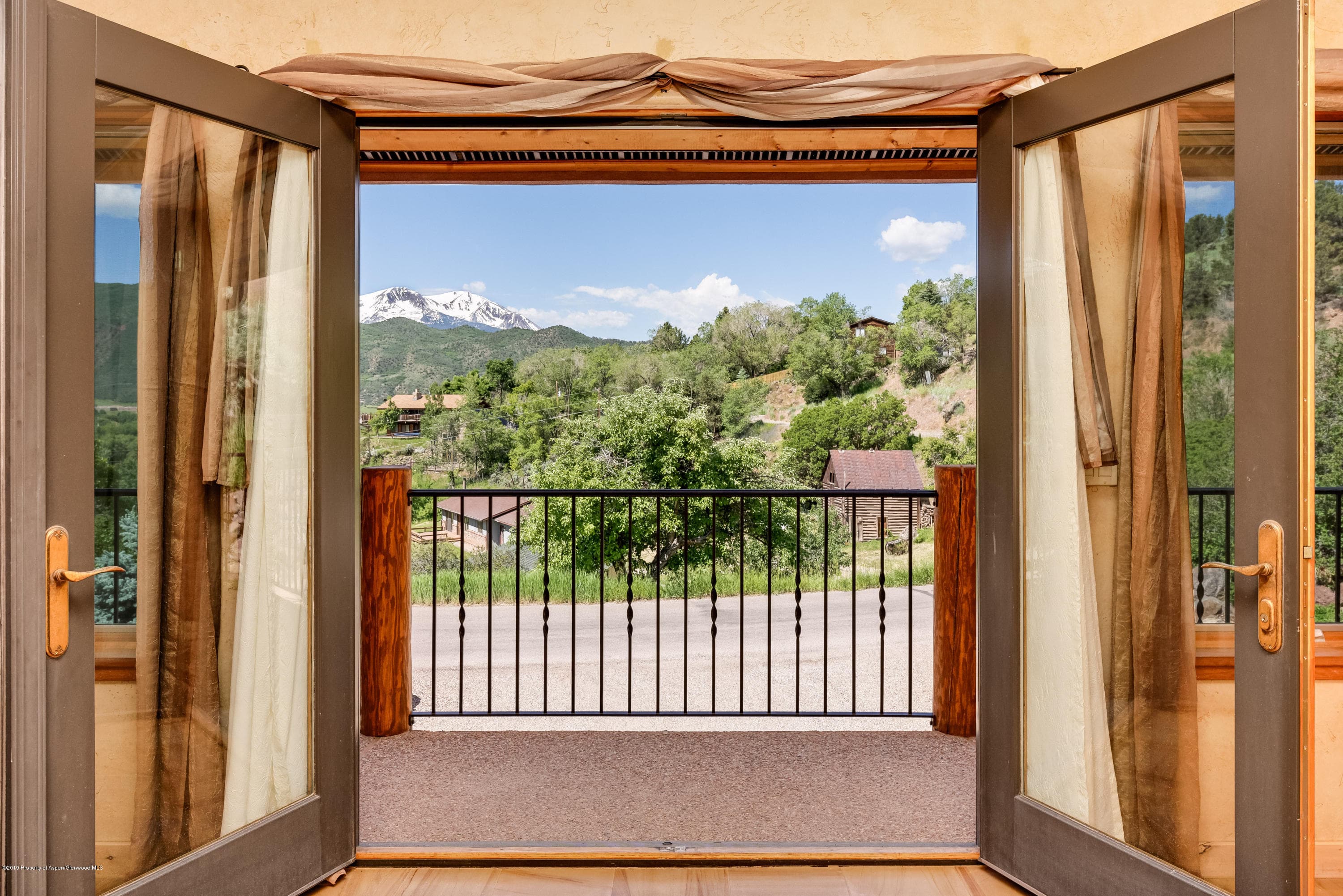 550 E Sopris Drive, Basalt, CO 81621 - Photo 9