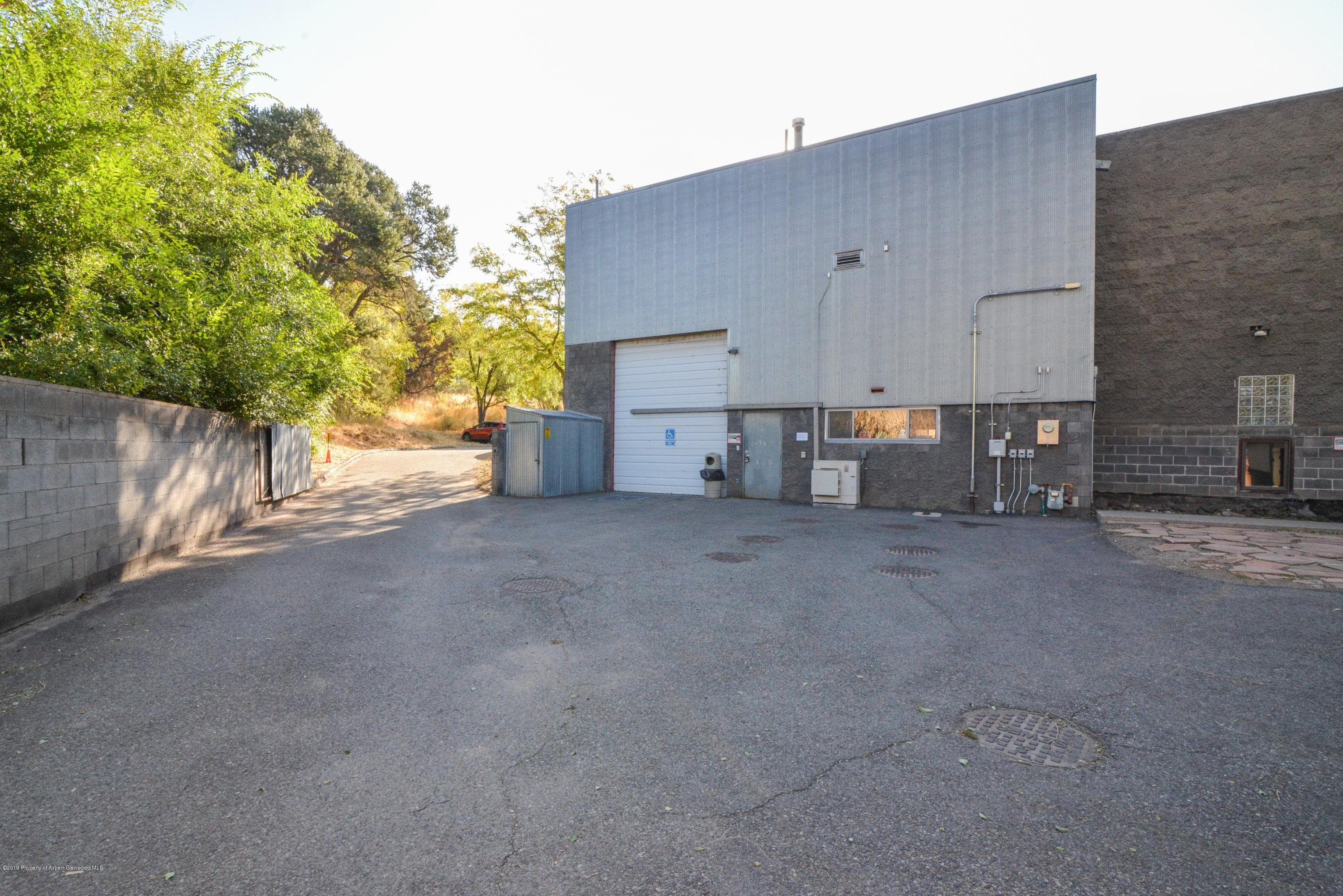 6916 Highway 82, Glenwood Springs, CO 81601 - Photo 18