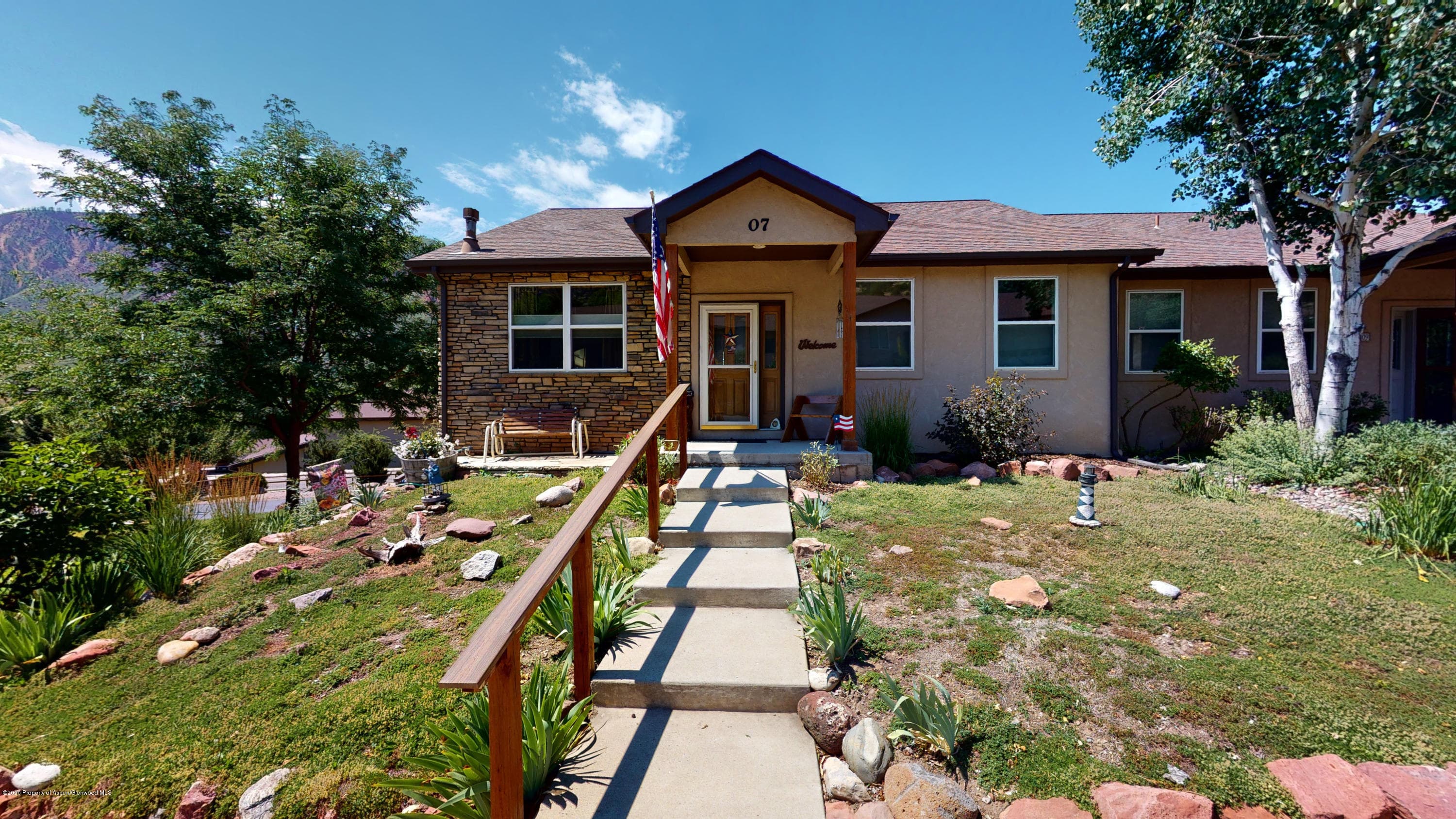 7 Gamba Drive, Glenwood Springs, CO 81601 - Photo 2