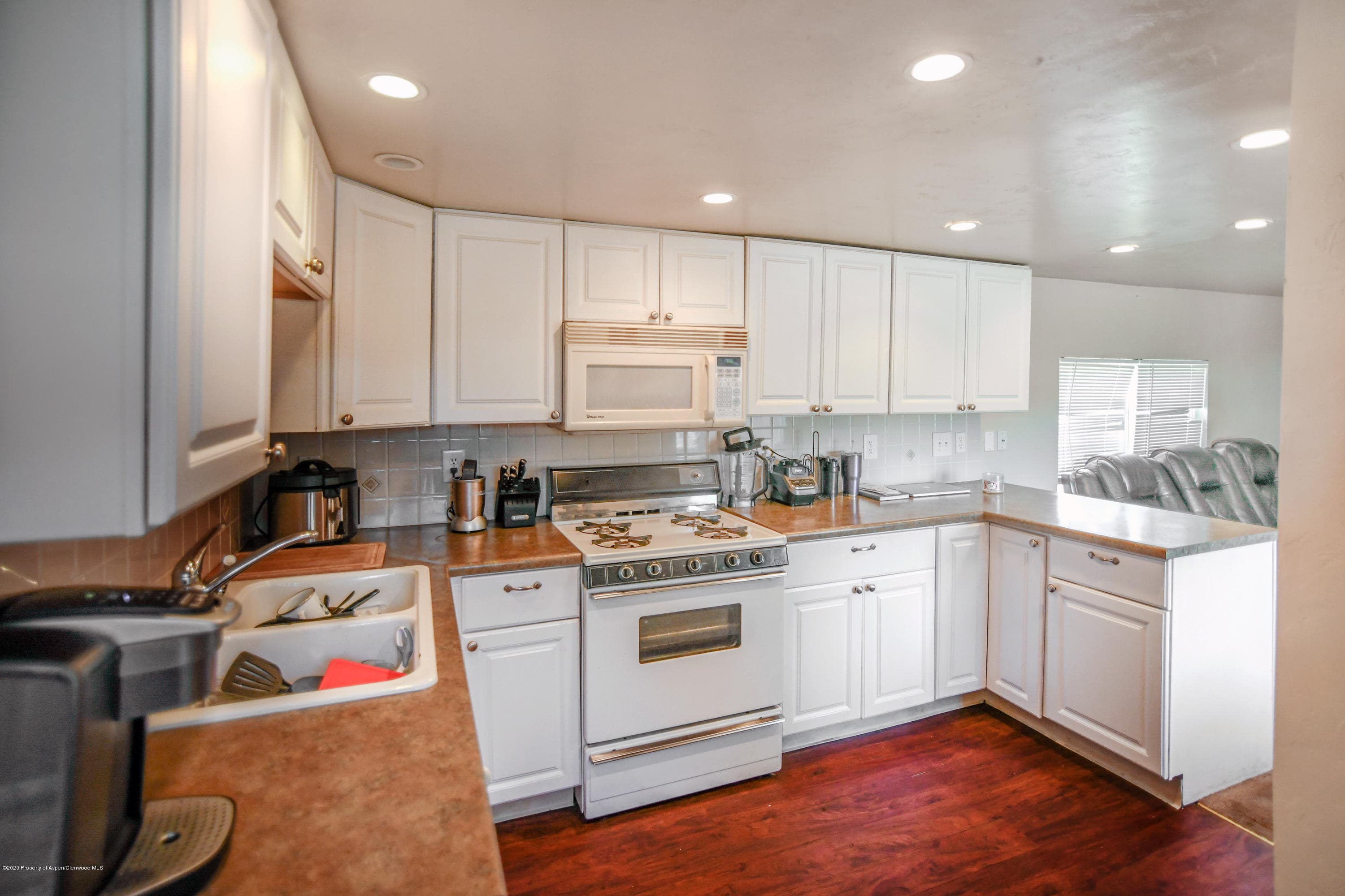 825 E 7th Street #10, Craig, CO 81625 - Photo 6